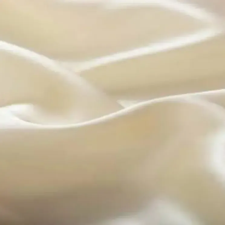 Creme Silk Table Cloth 1400mm x 1400mm