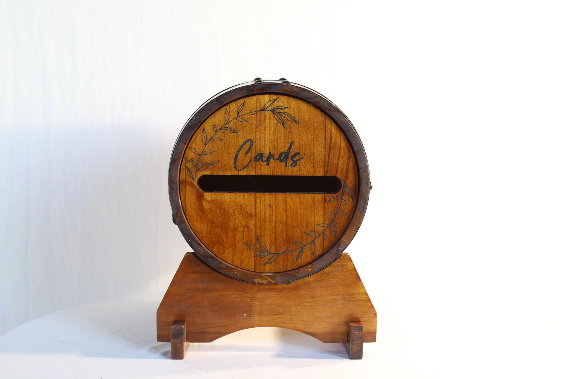 Wine-barrel Card Holder