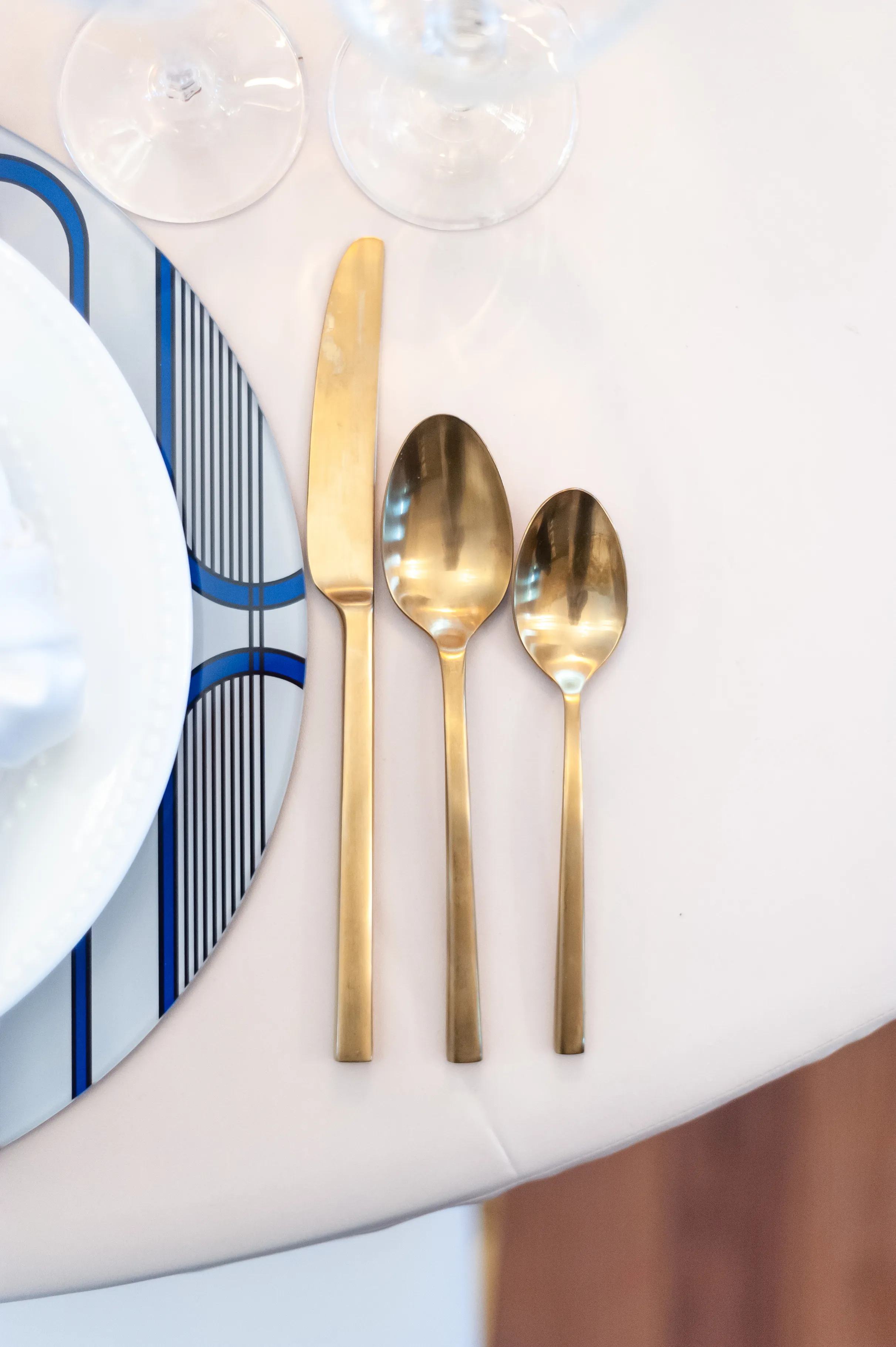 FLATWARE