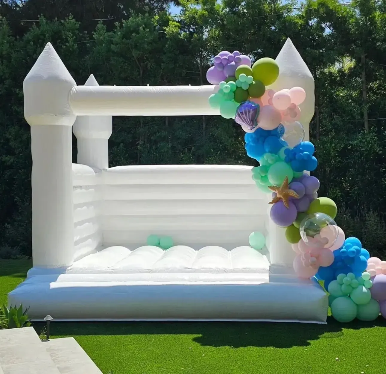 The Pearl Castle Bounce House