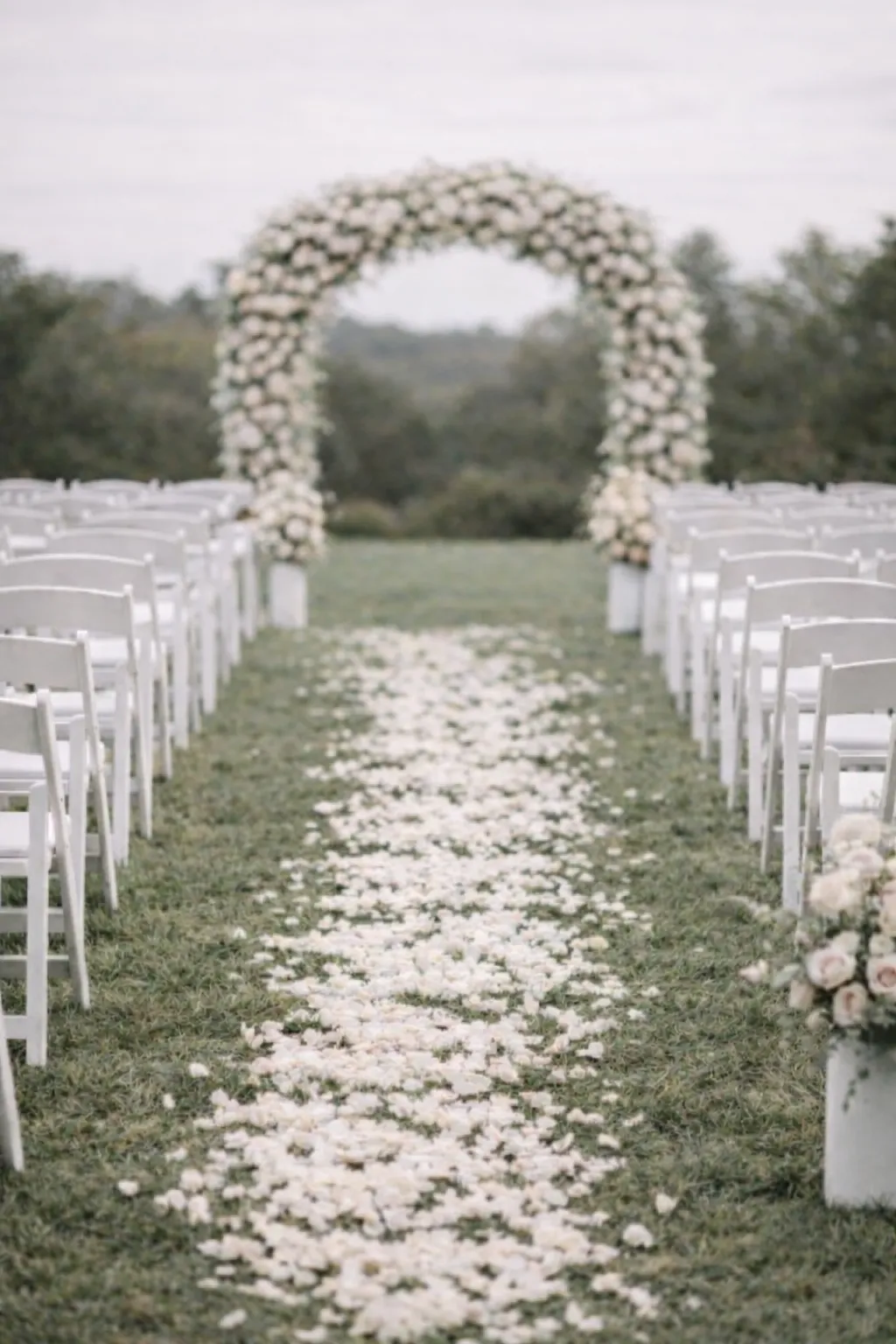 Chairs & Seating