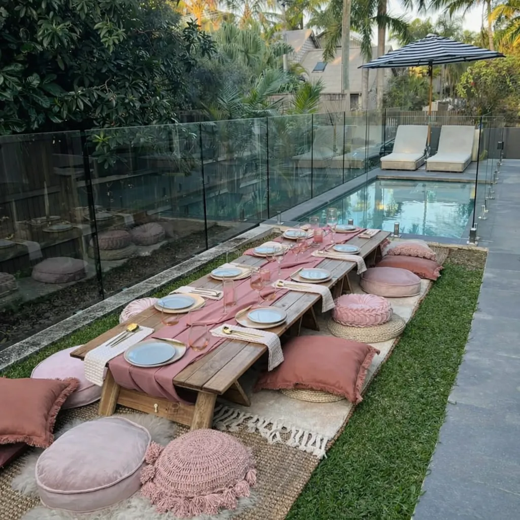 Bundle Stylish Rustic Pink Picnic for 8 people 