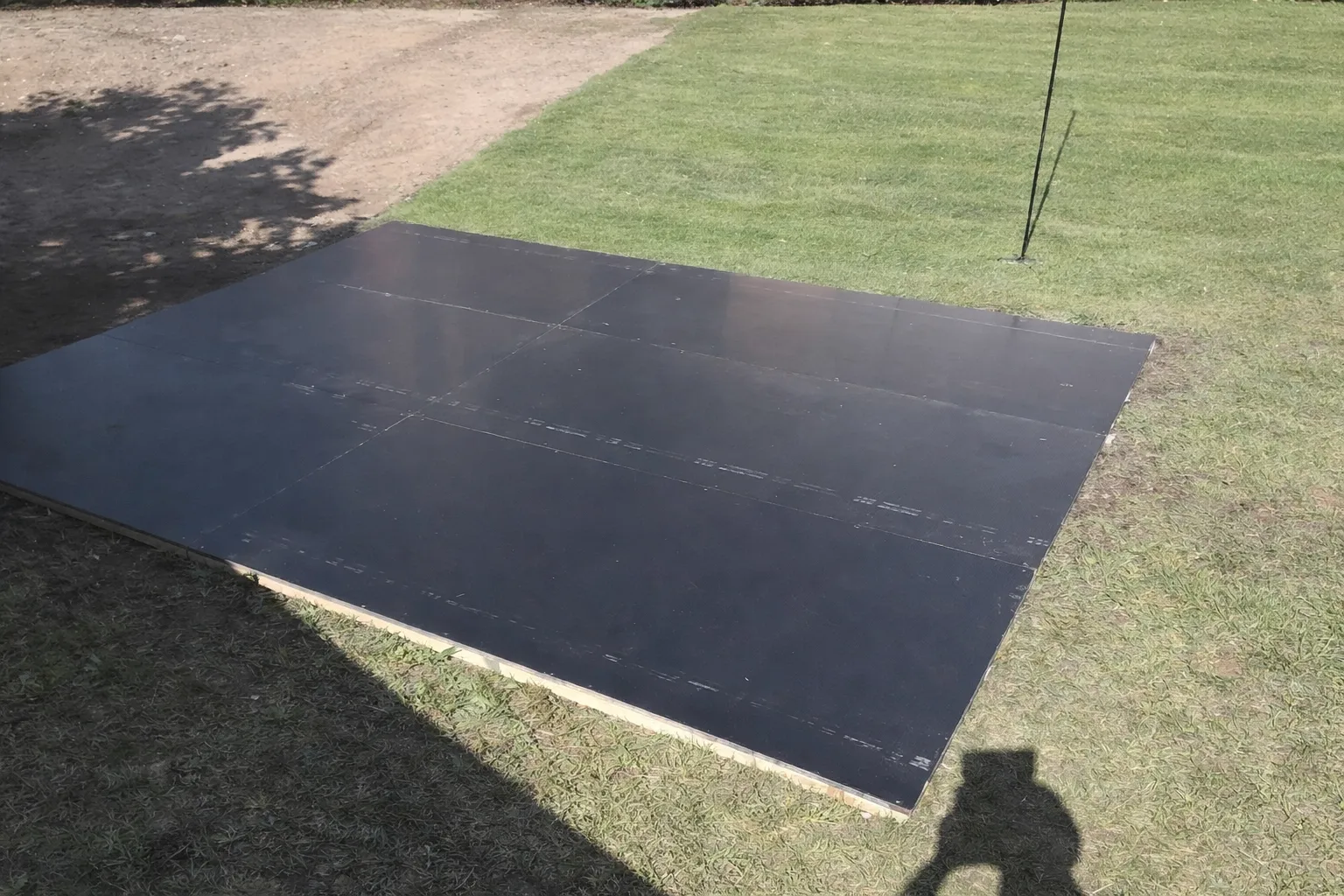 Dance Floor - Outdoor Black form Ply 4.8 x 4.8 meters 