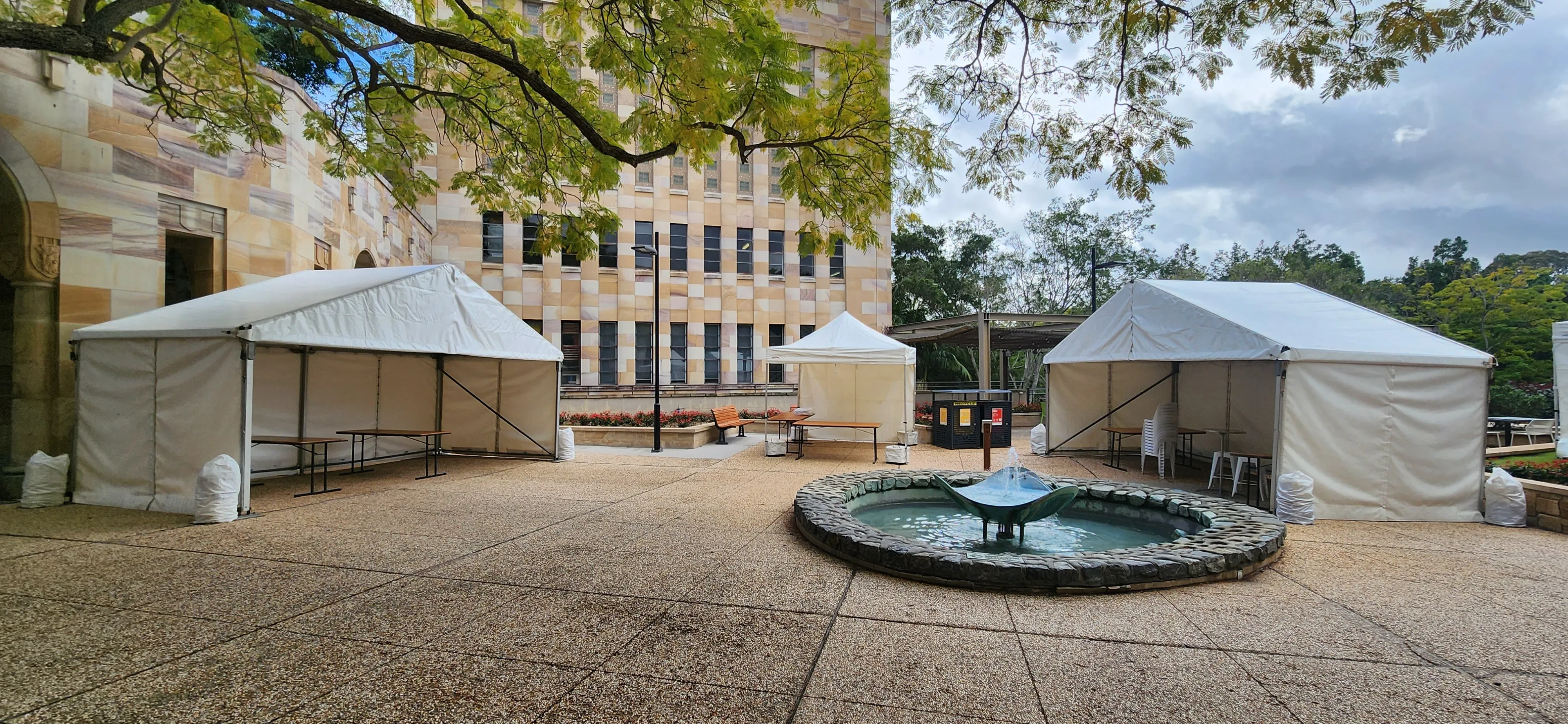 Marquee - White Walls (Structure) 