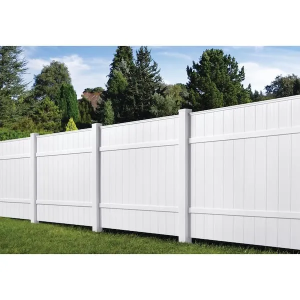 white picket fence posts