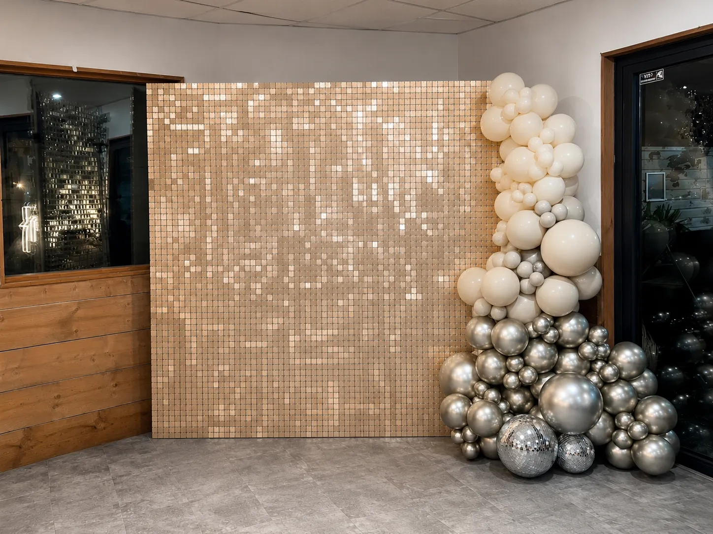 Backdrop - Champagne Shimmer Tile Wall 2x1.5 meter