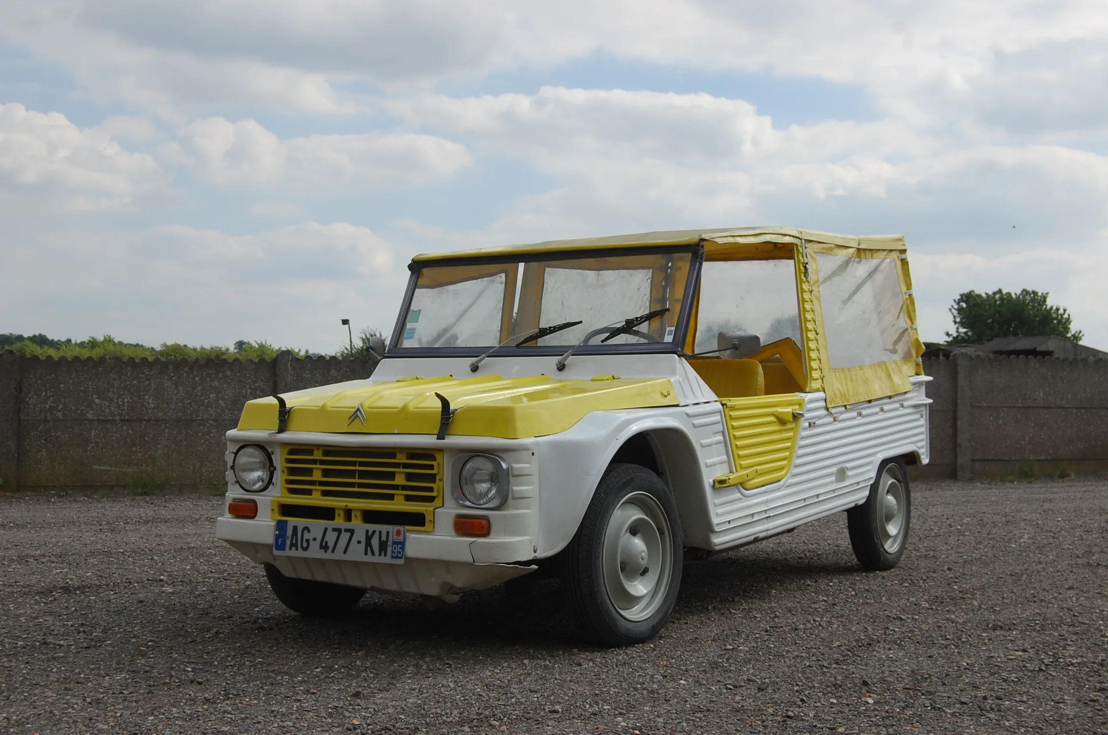 Hele dag met een Méhari bon