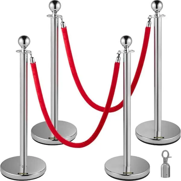 barricades / stanchions