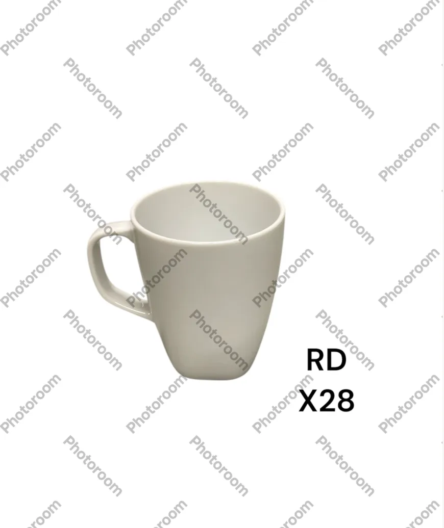white coffee mugs