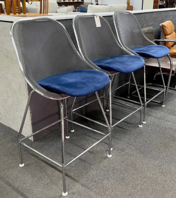 luta bar stool Antonio Citterio Bar stools for b &b Italia chrome with blue seat 3x