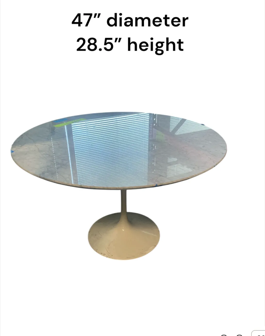 round marble top tulip base dining table 47" x28.5 h Saarinen