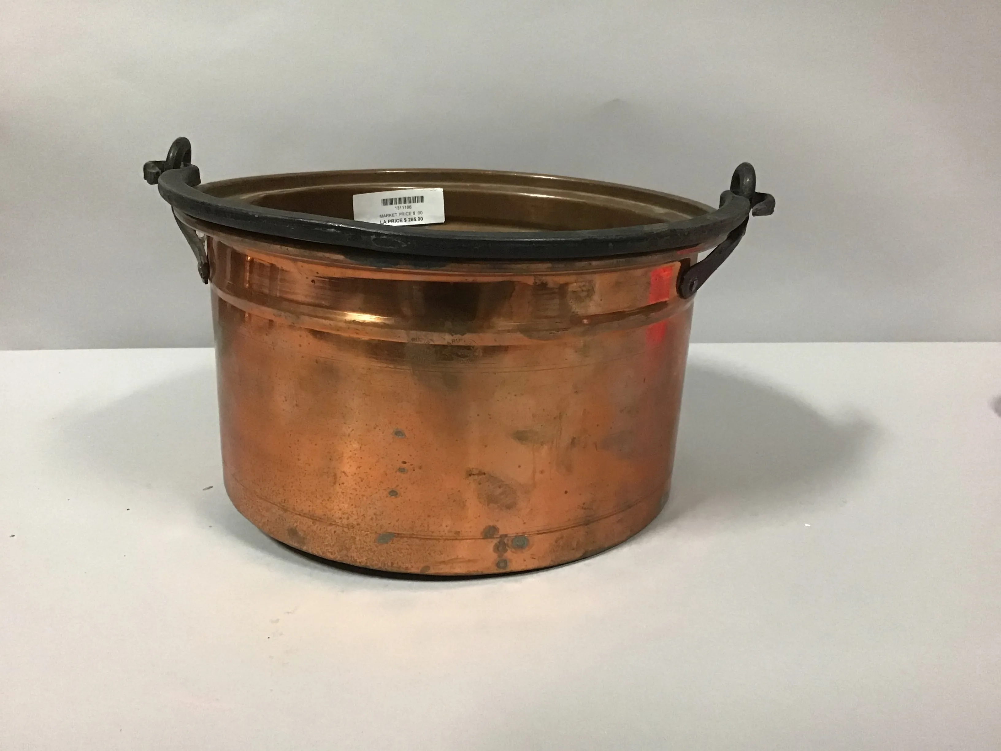 large copper pot with handle 12"dia  x7"h