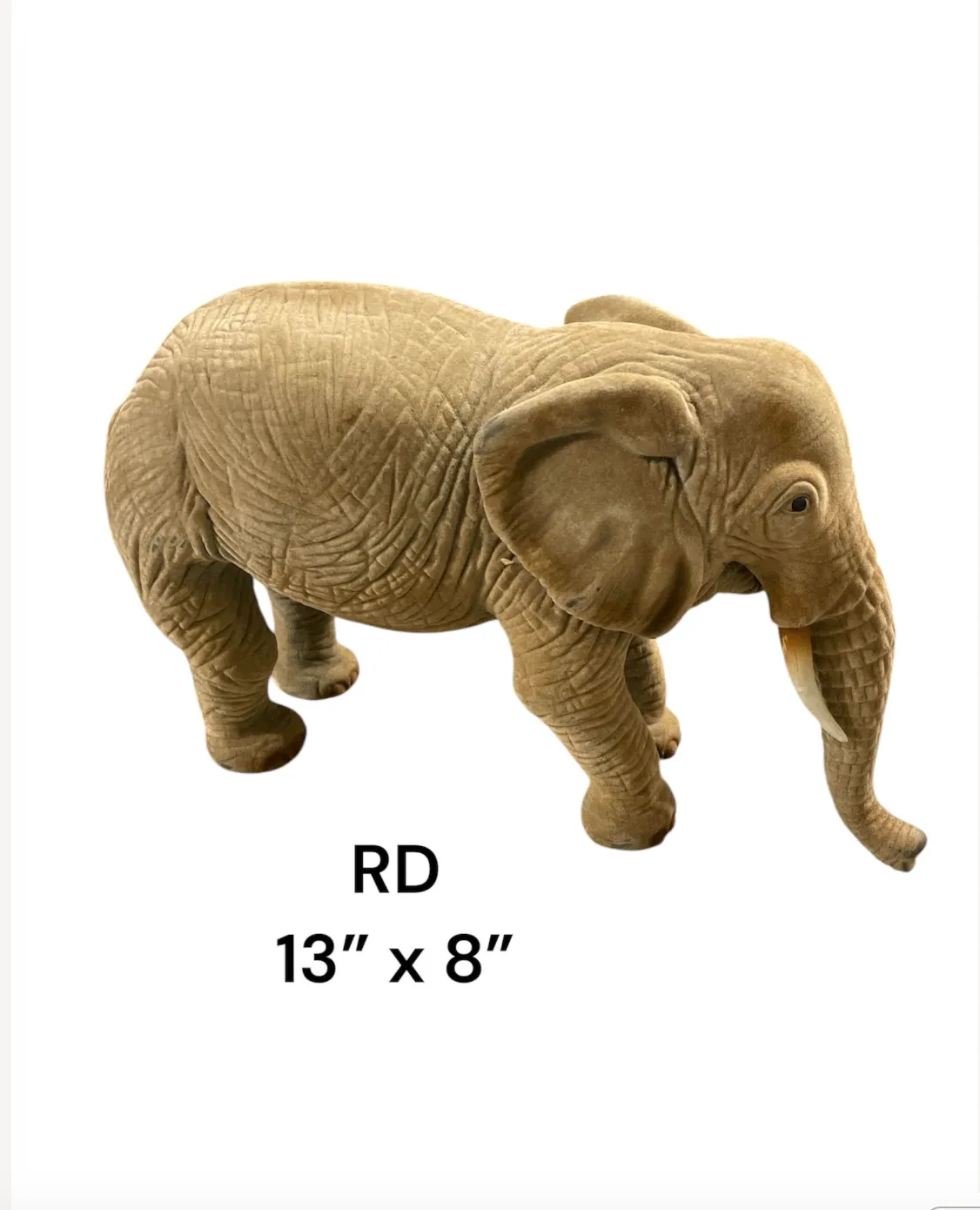 realistic elephant sculpture 13x8h