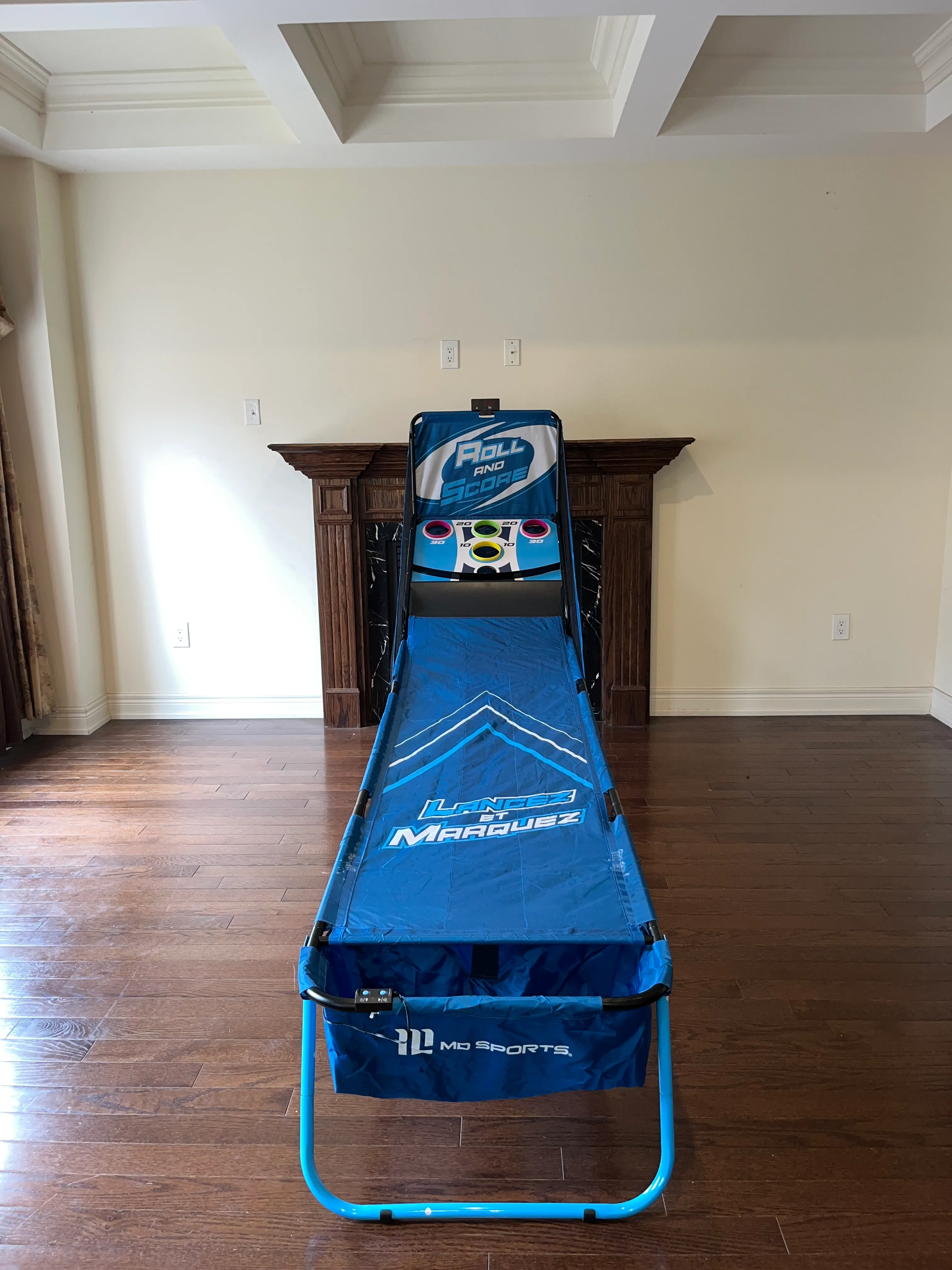 Skee Ball - Roll and score 