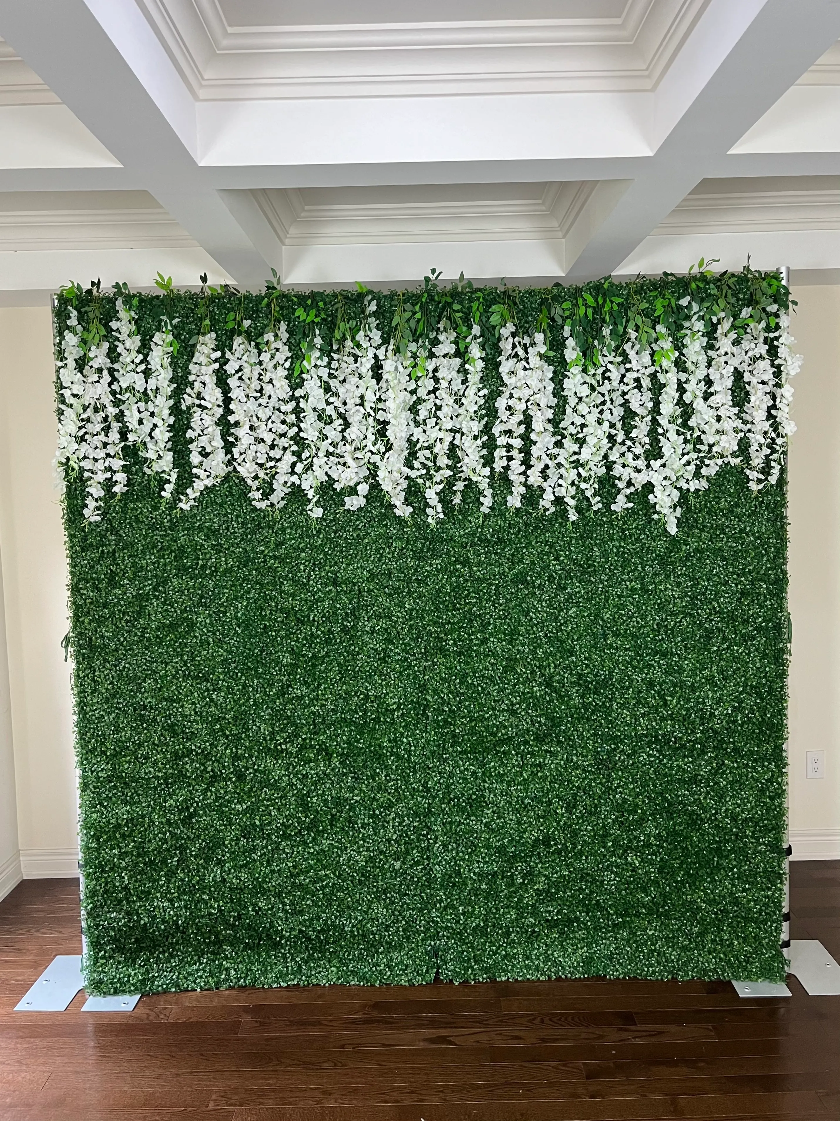 Green Lawn Backdrop- (8x8ft)