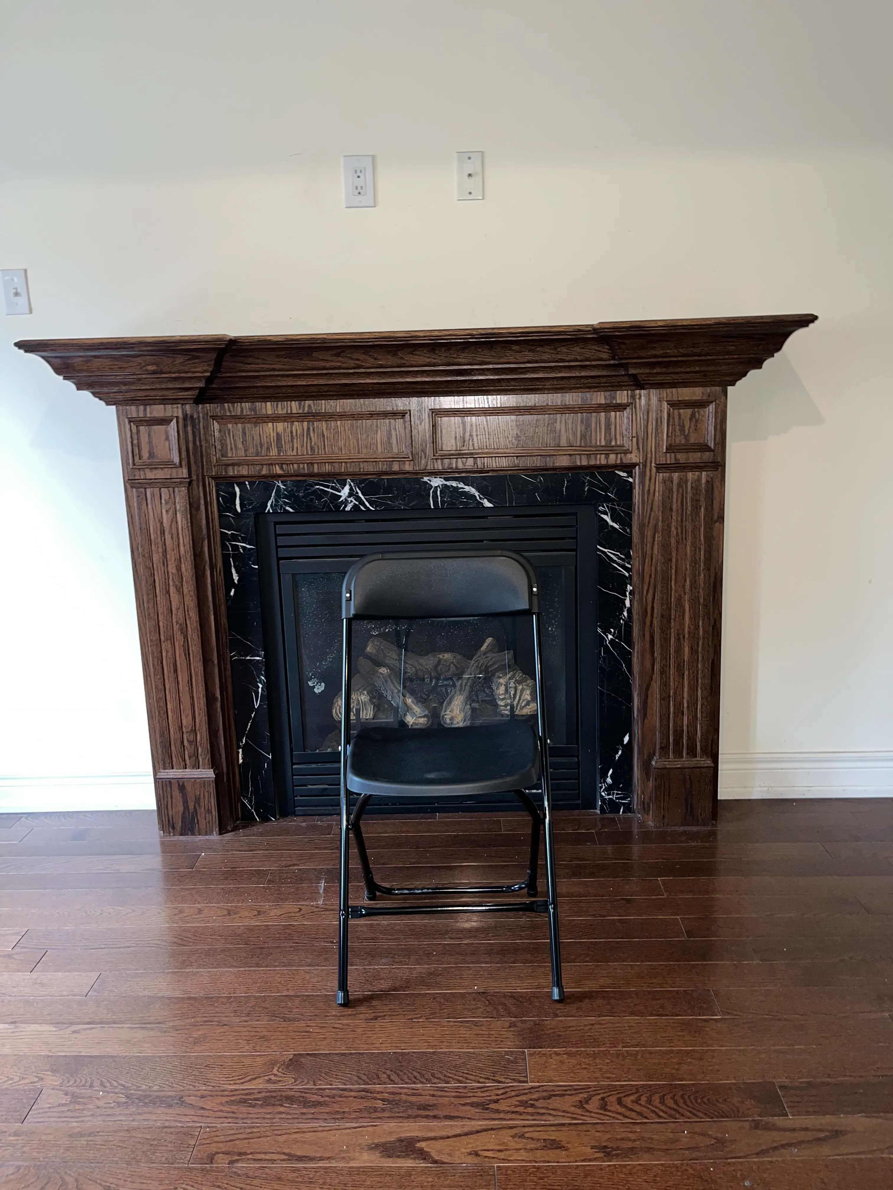 Black Folding Chairs 