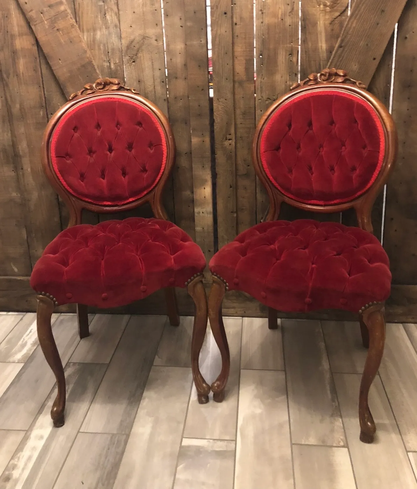 Furniture, Arches, Props, and Accents