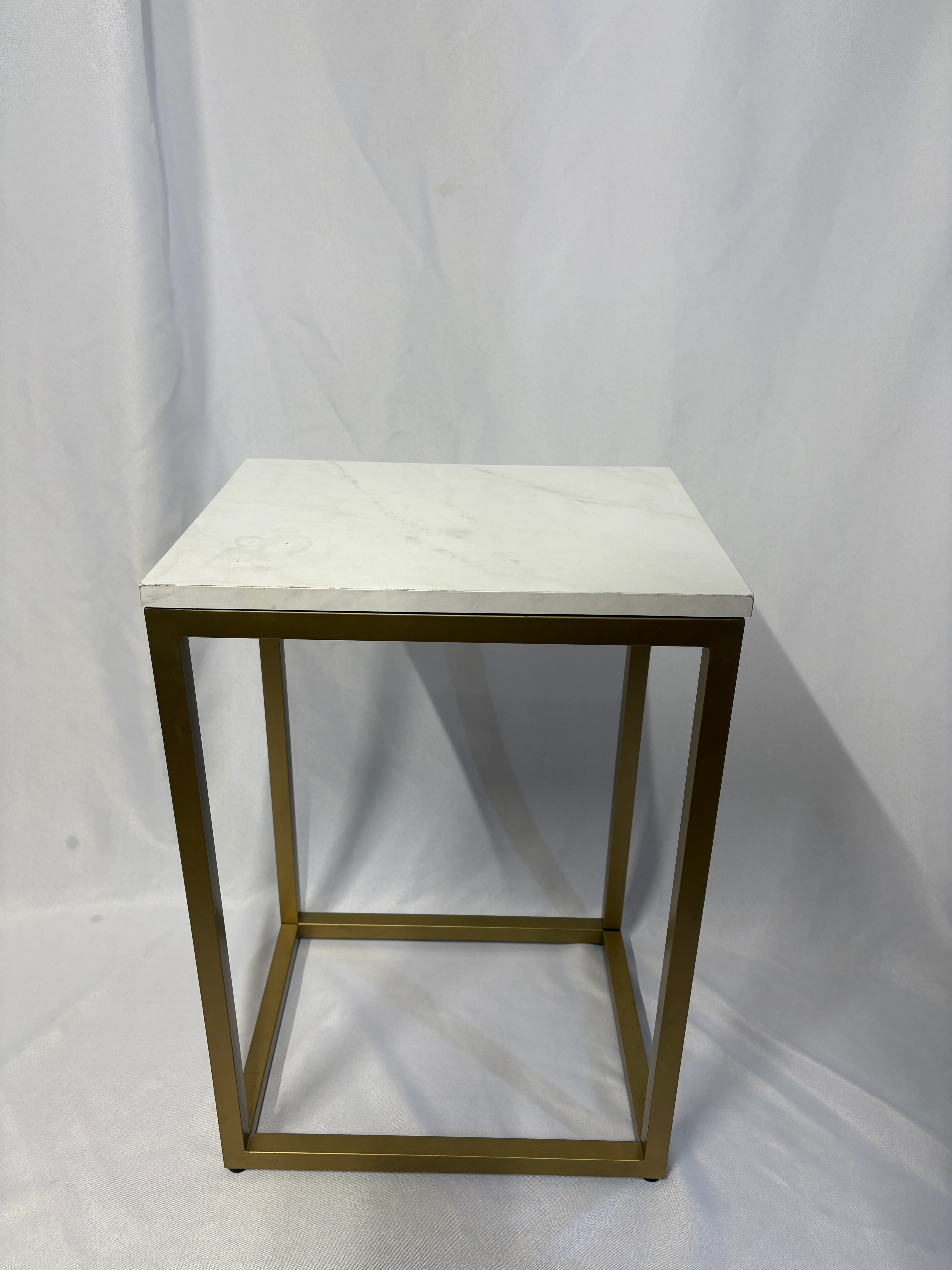 White & Gold Plant Stand 