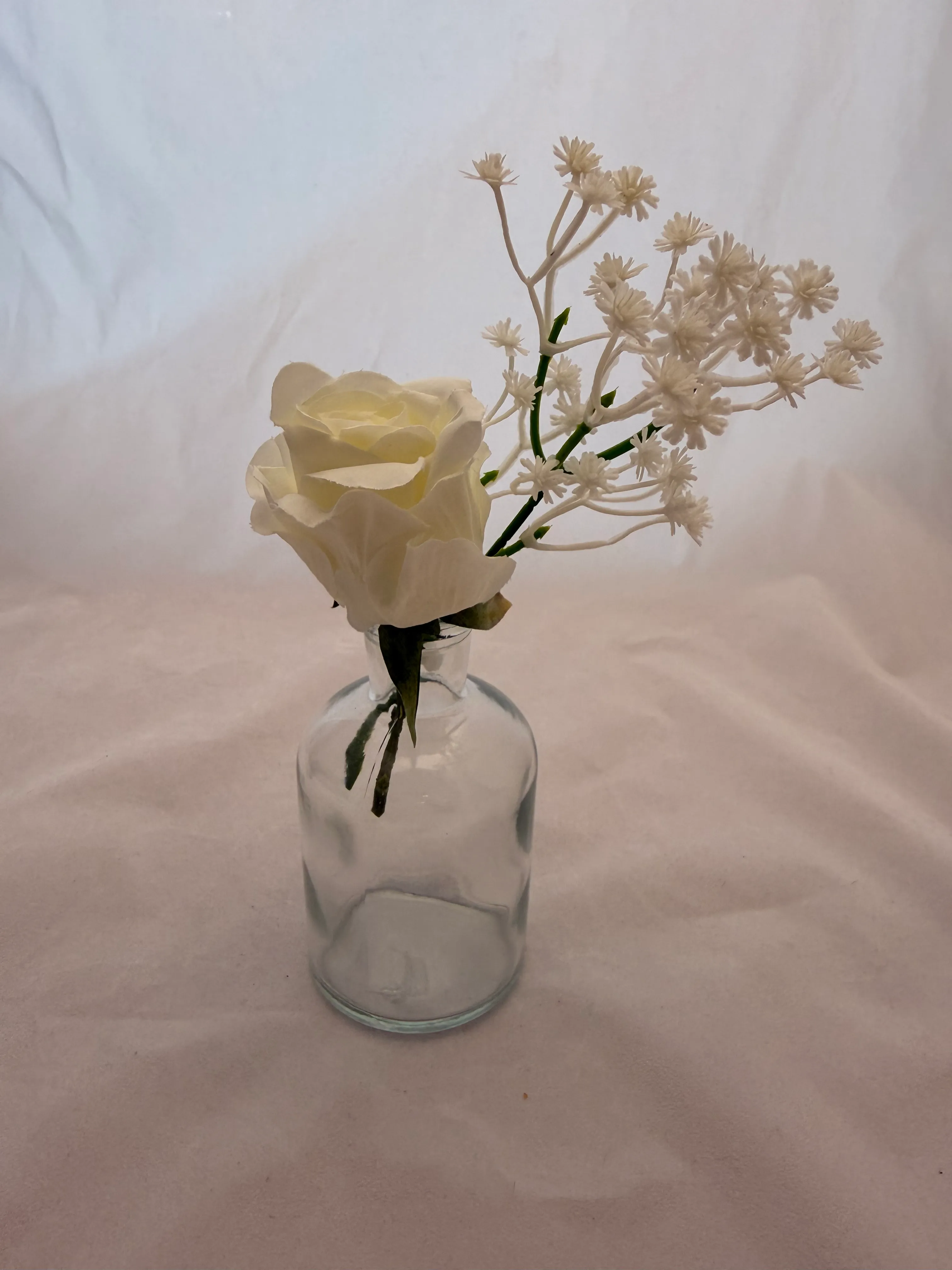 White & Babies Breath Premade Floral Mini 1