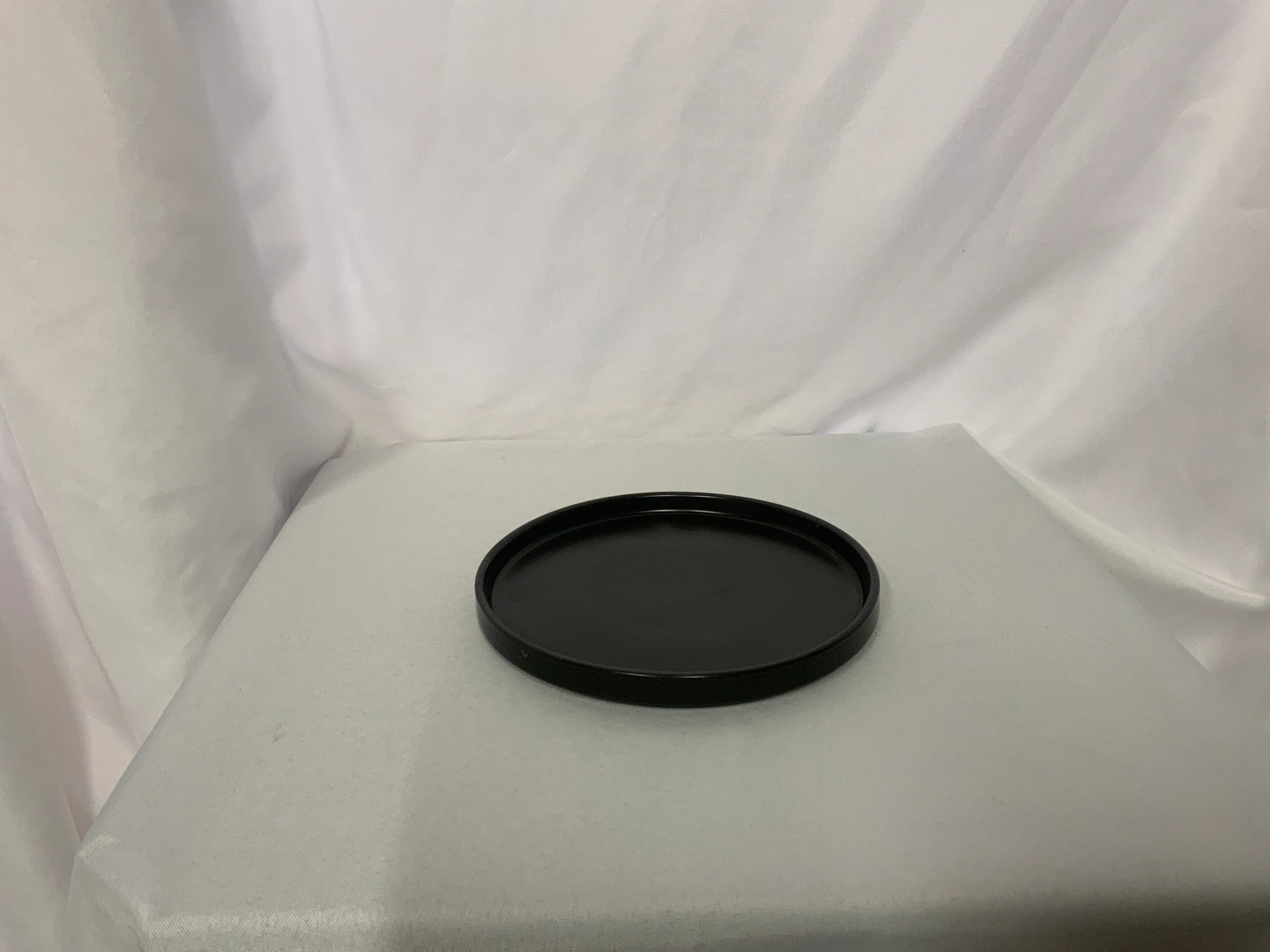 7.5 in Black Modern Plate 2