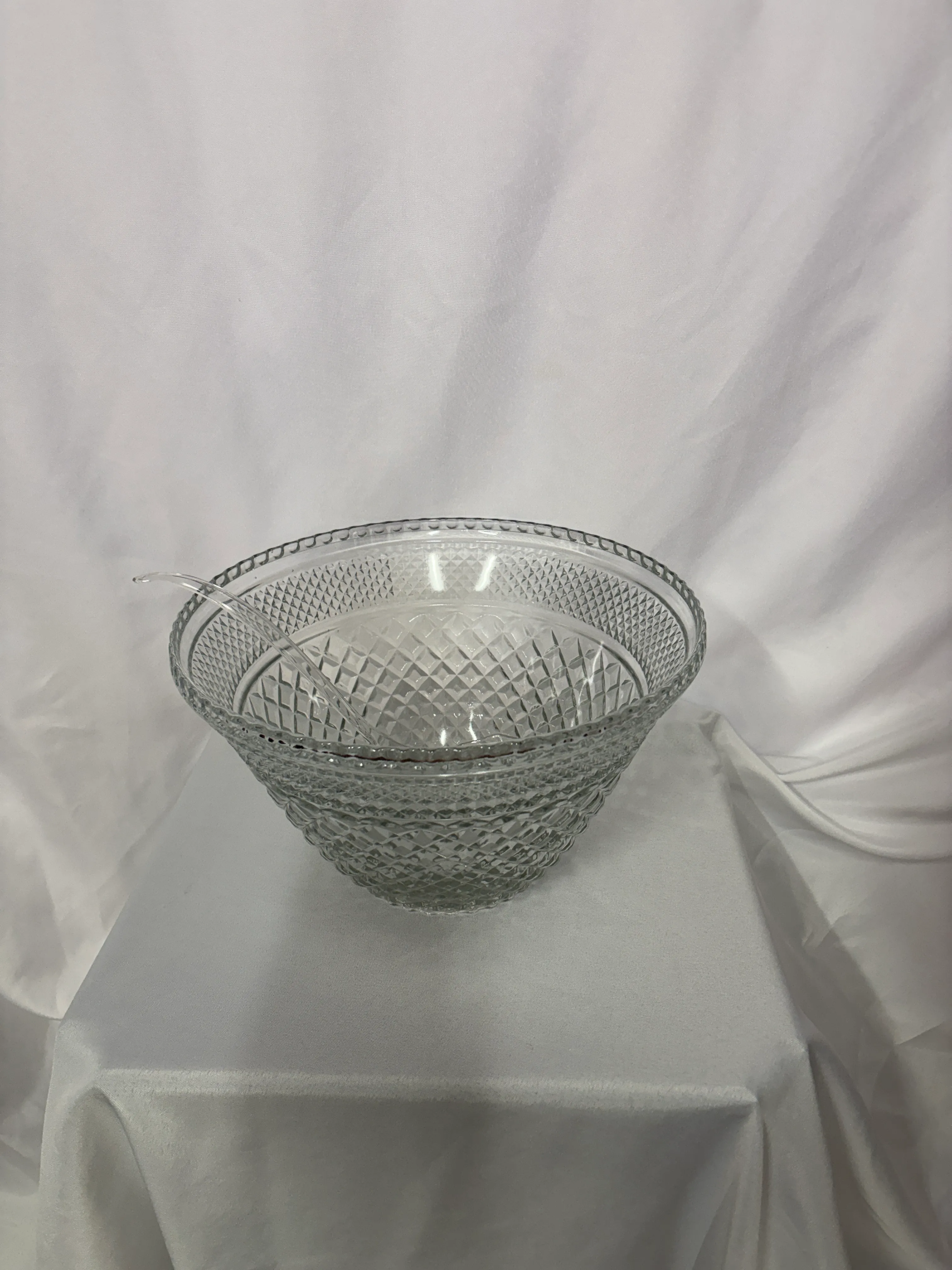 Clear Punch Bowl 1