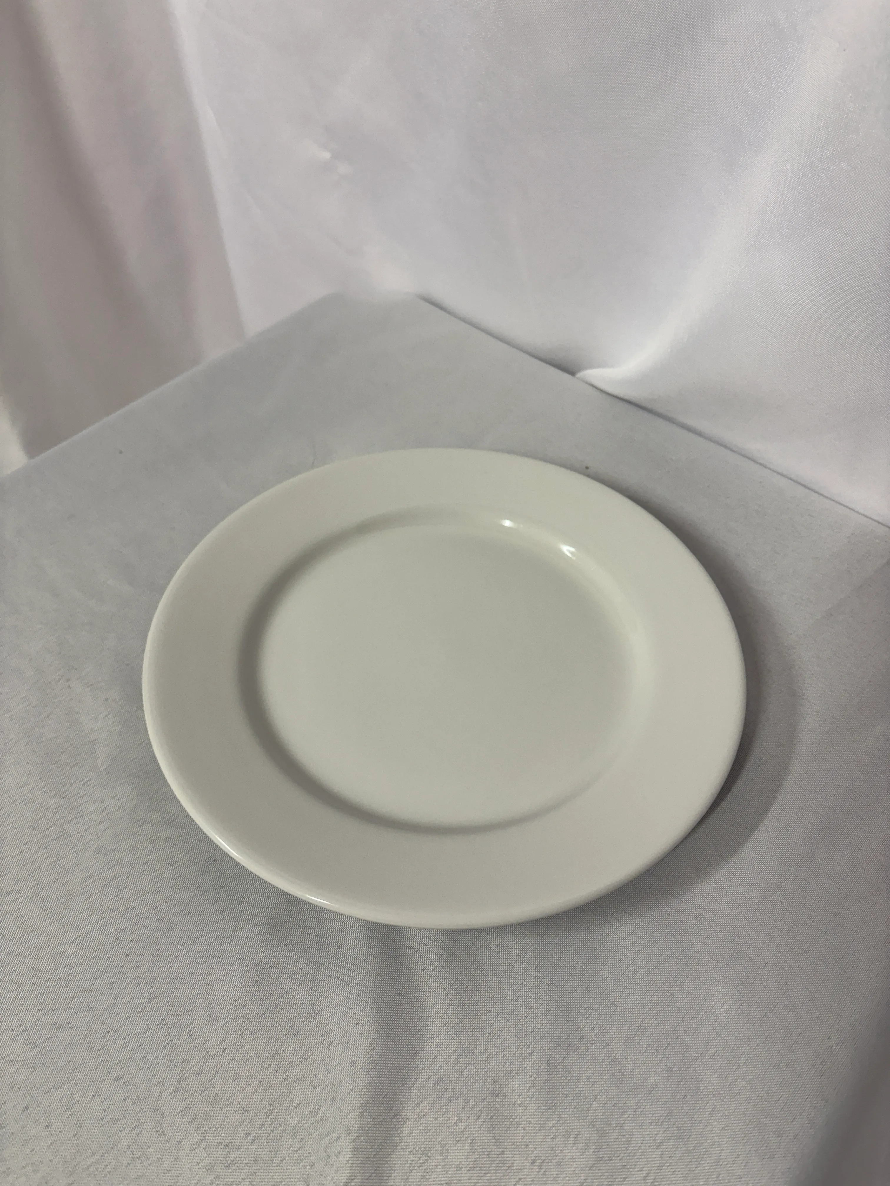 9.5 Tuxston Plates