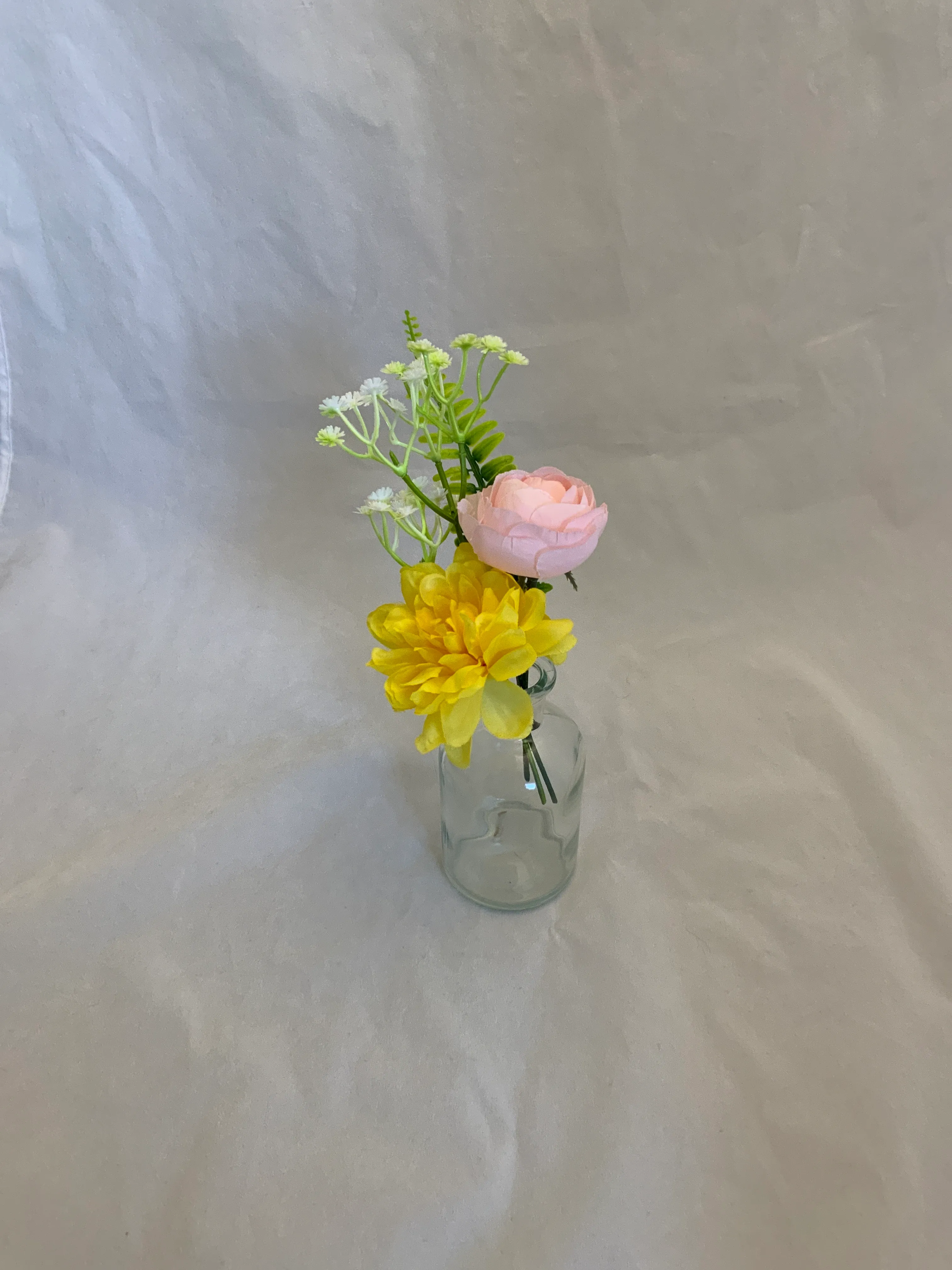 Cottage Premade Floral Small Vase 4