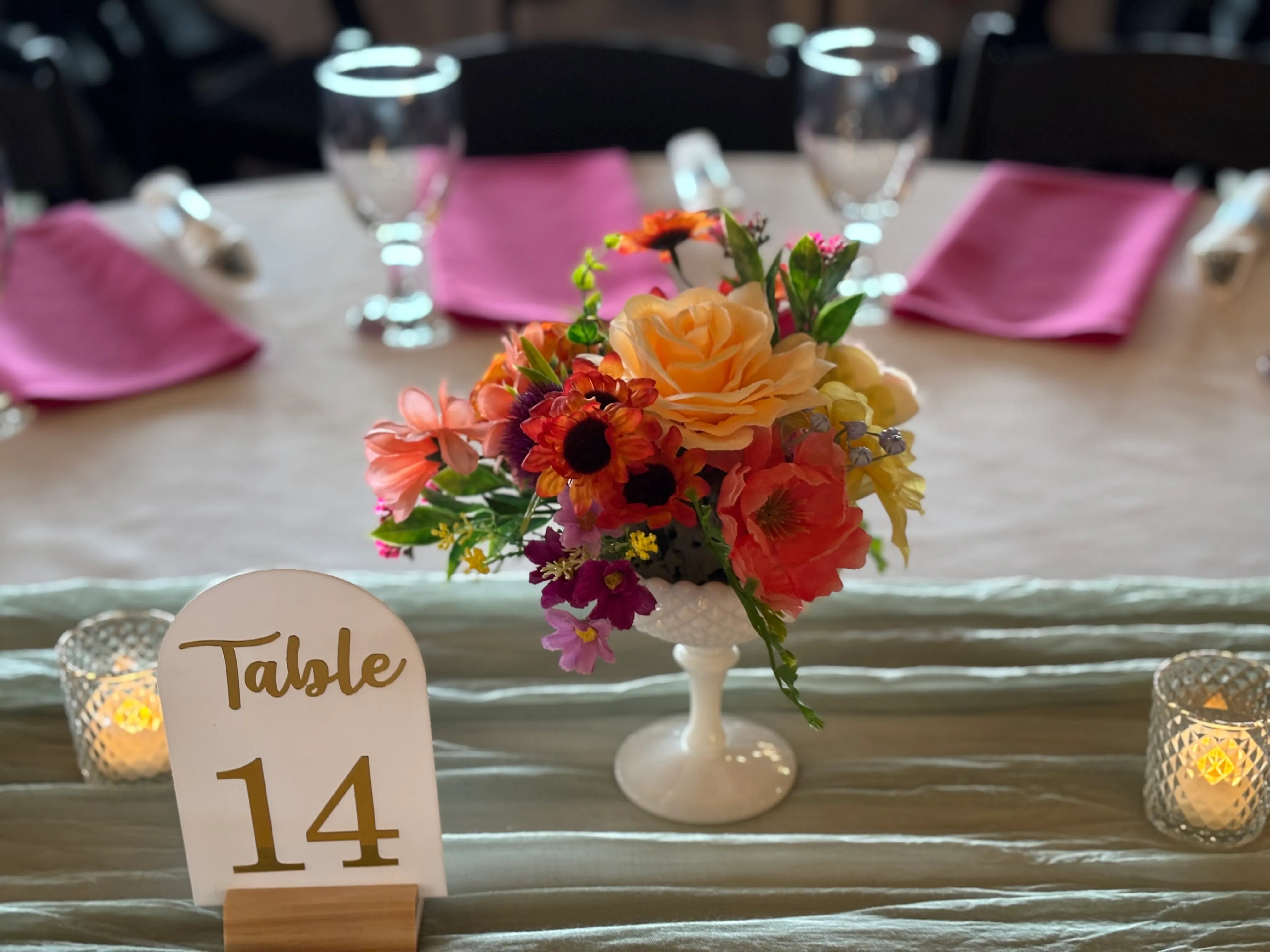 Bright Floral Premade Centerpiece (Large)