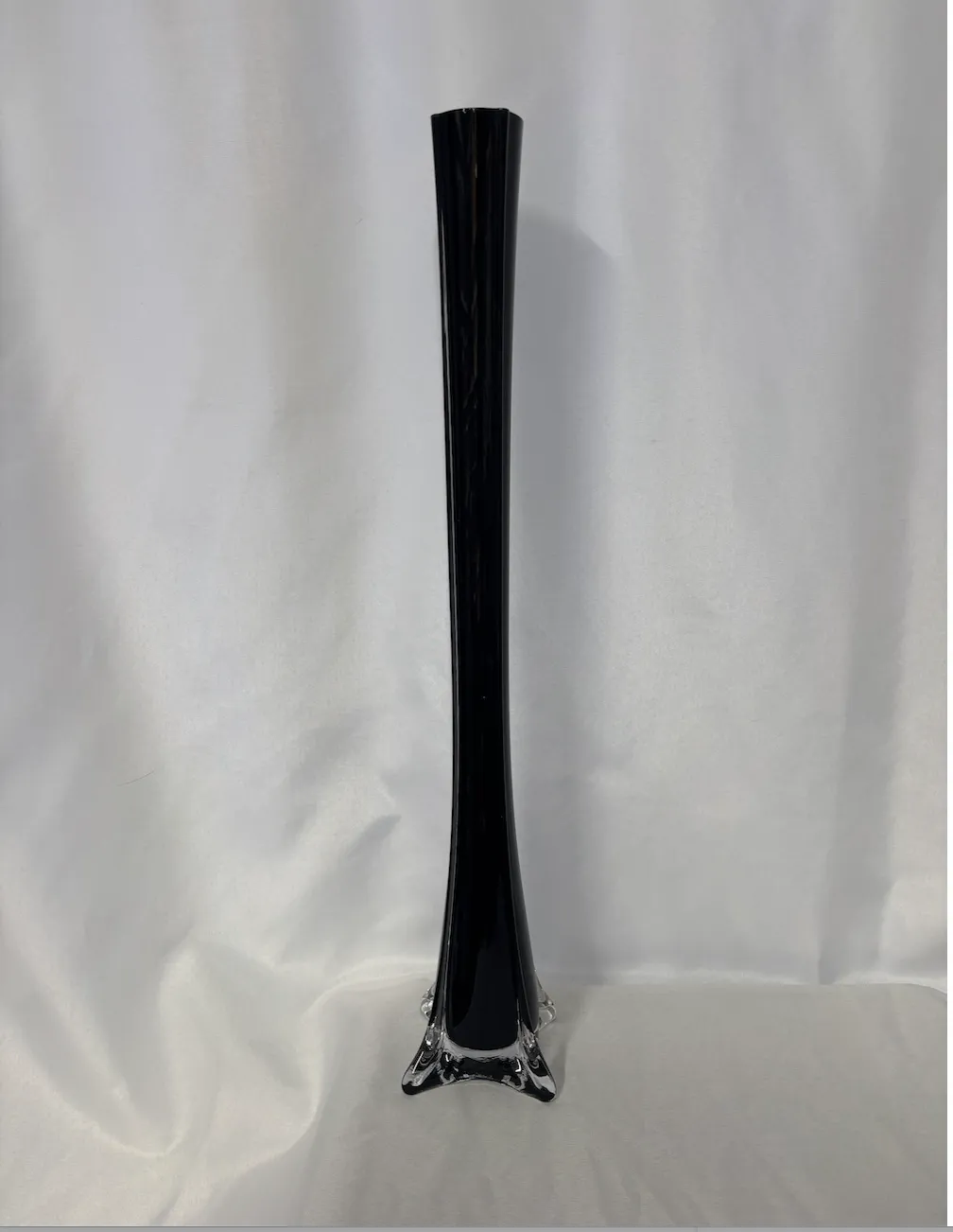 Black Eiffel Tower Vase 