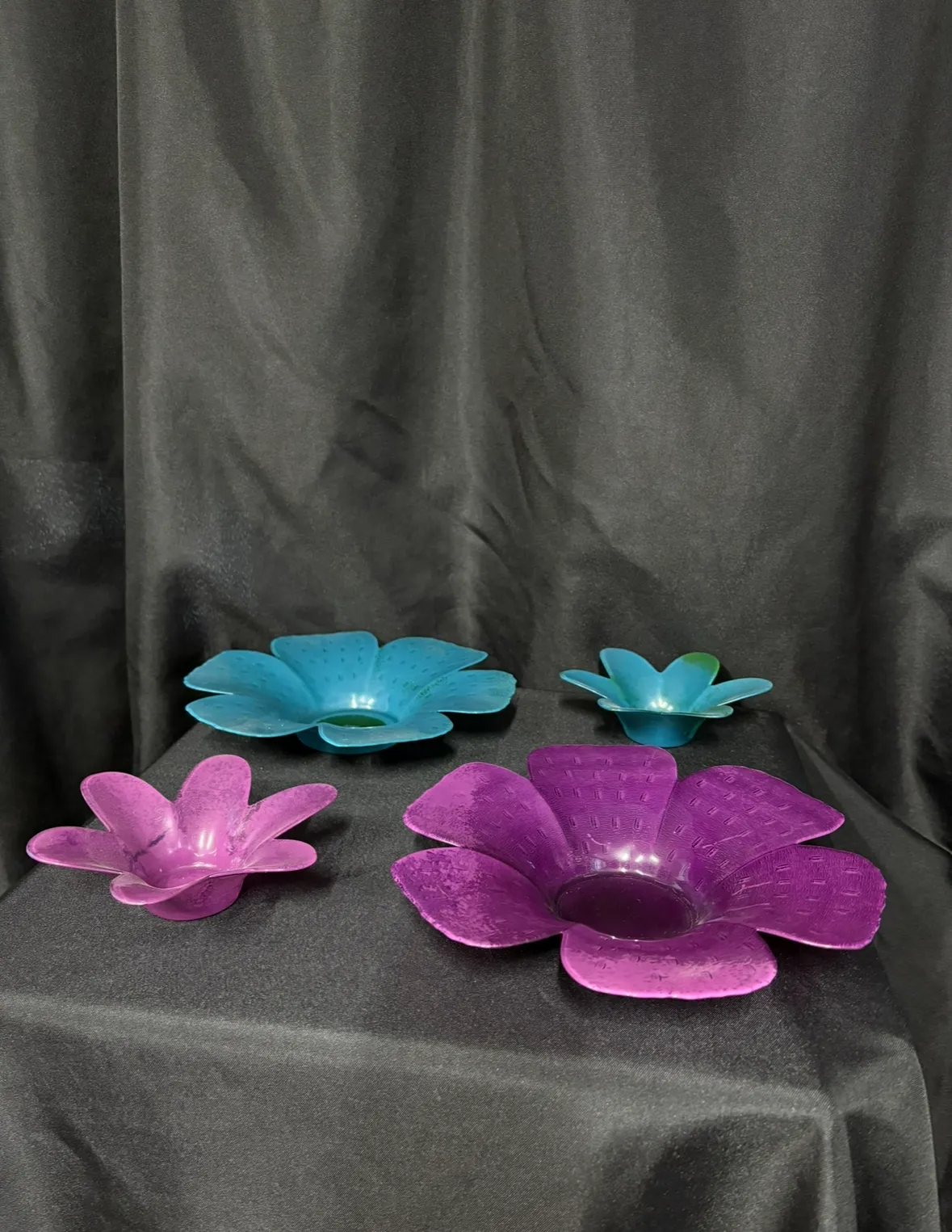 Funky Flower Dish (Set of 4)