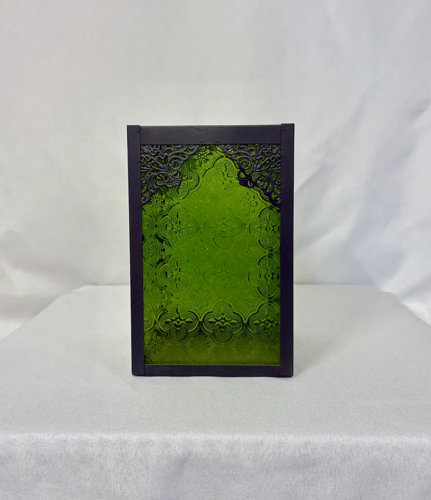 Green Jewel Lantern