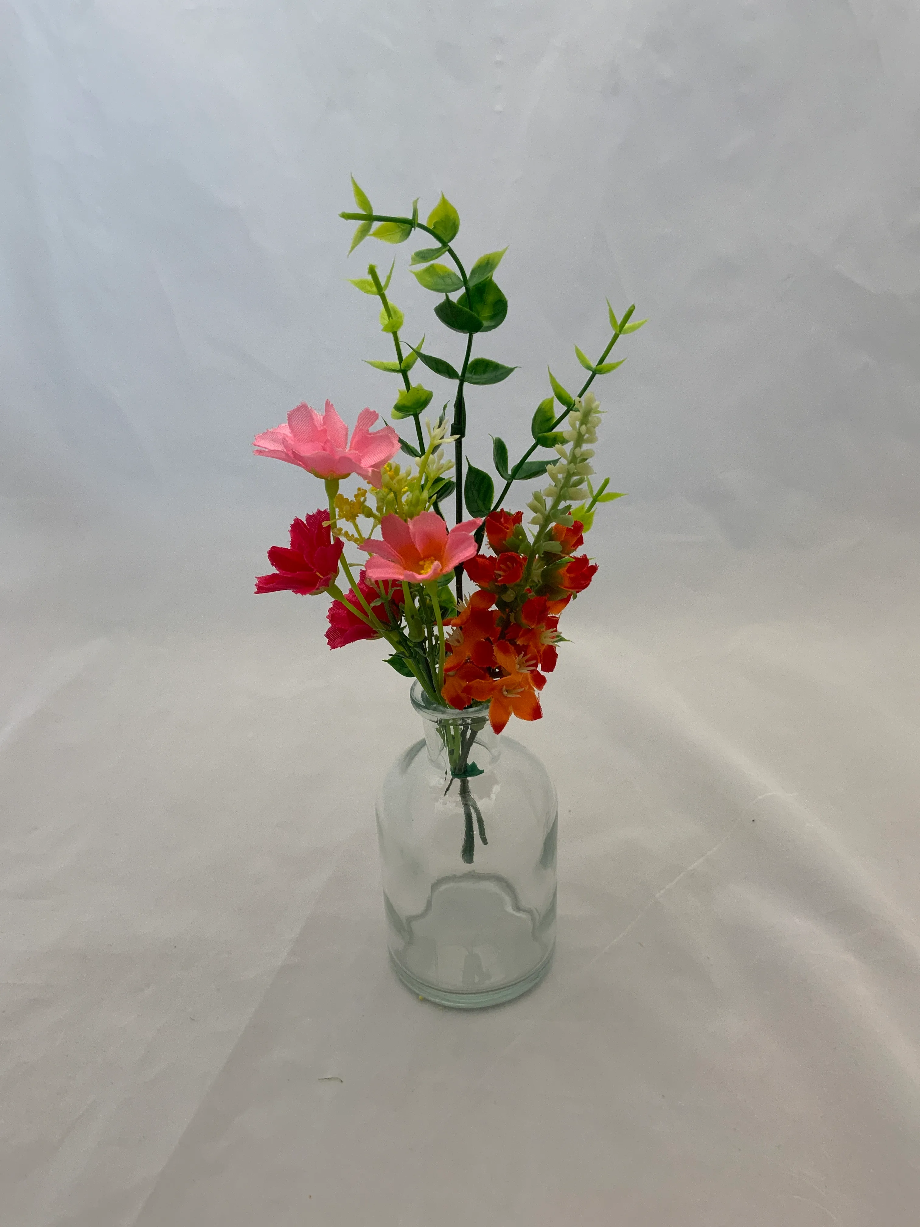 Bright Premade Mini Vase 3