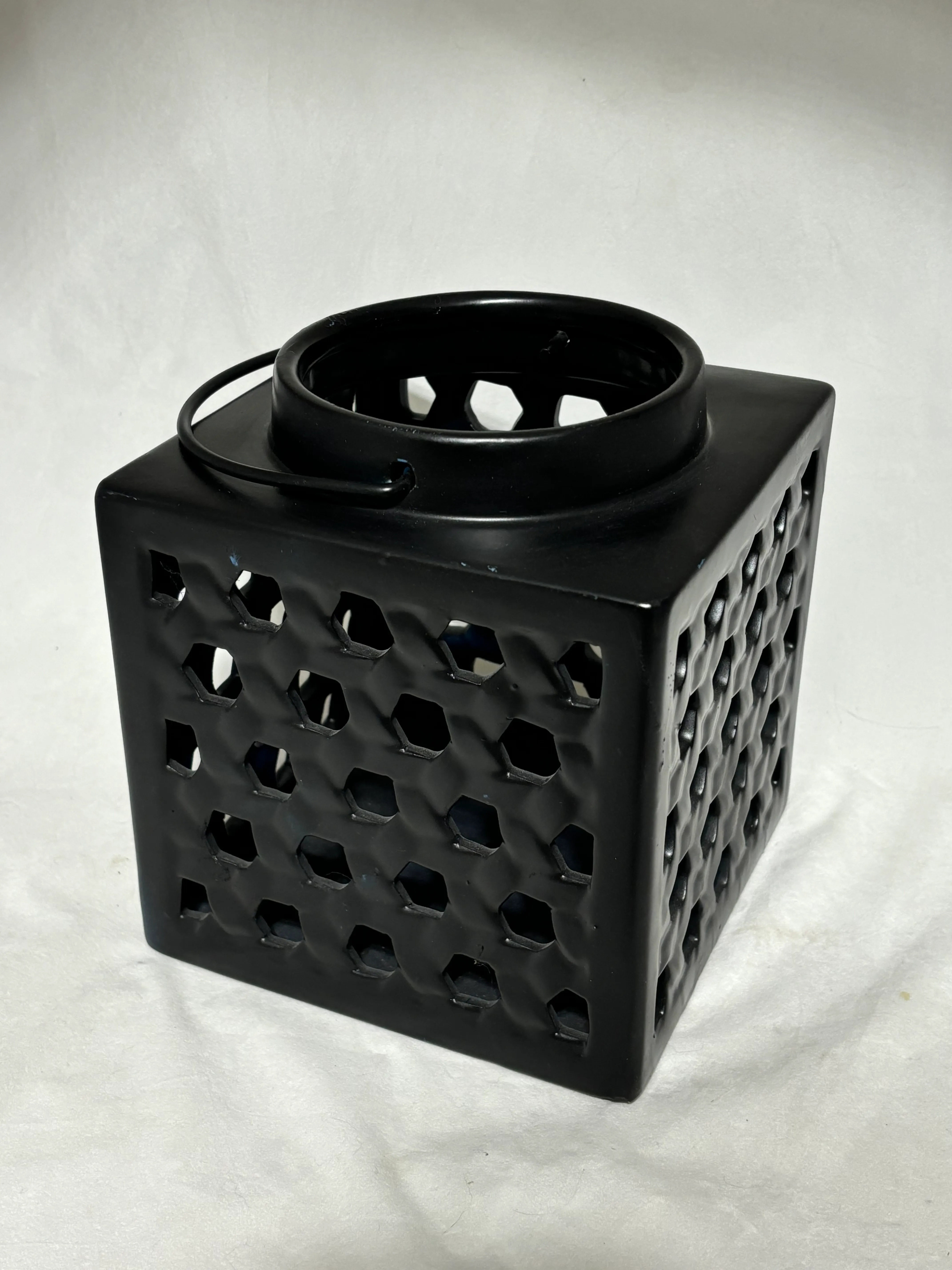 Black Ceramic Lantern 