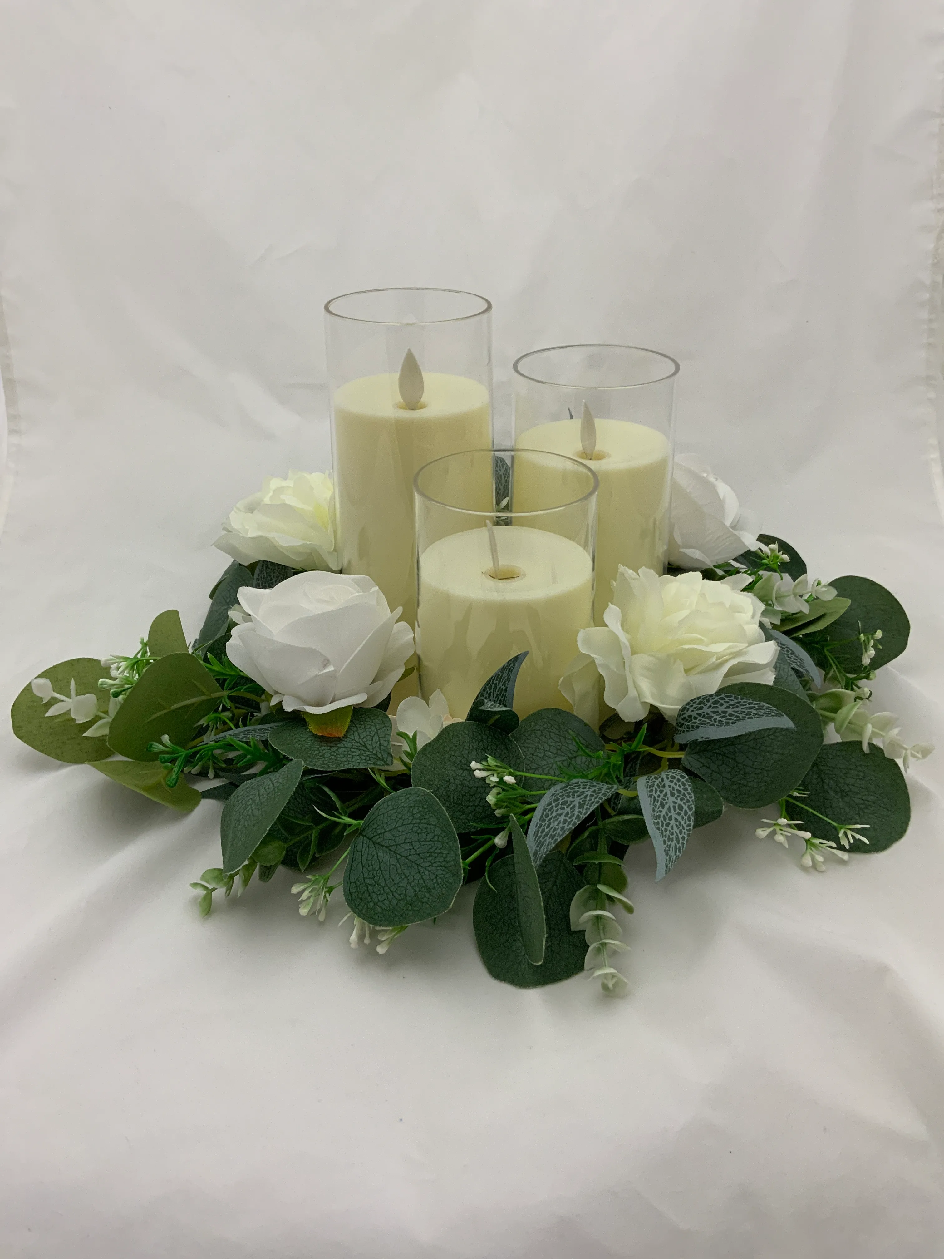 Classic White Floral Ring XL