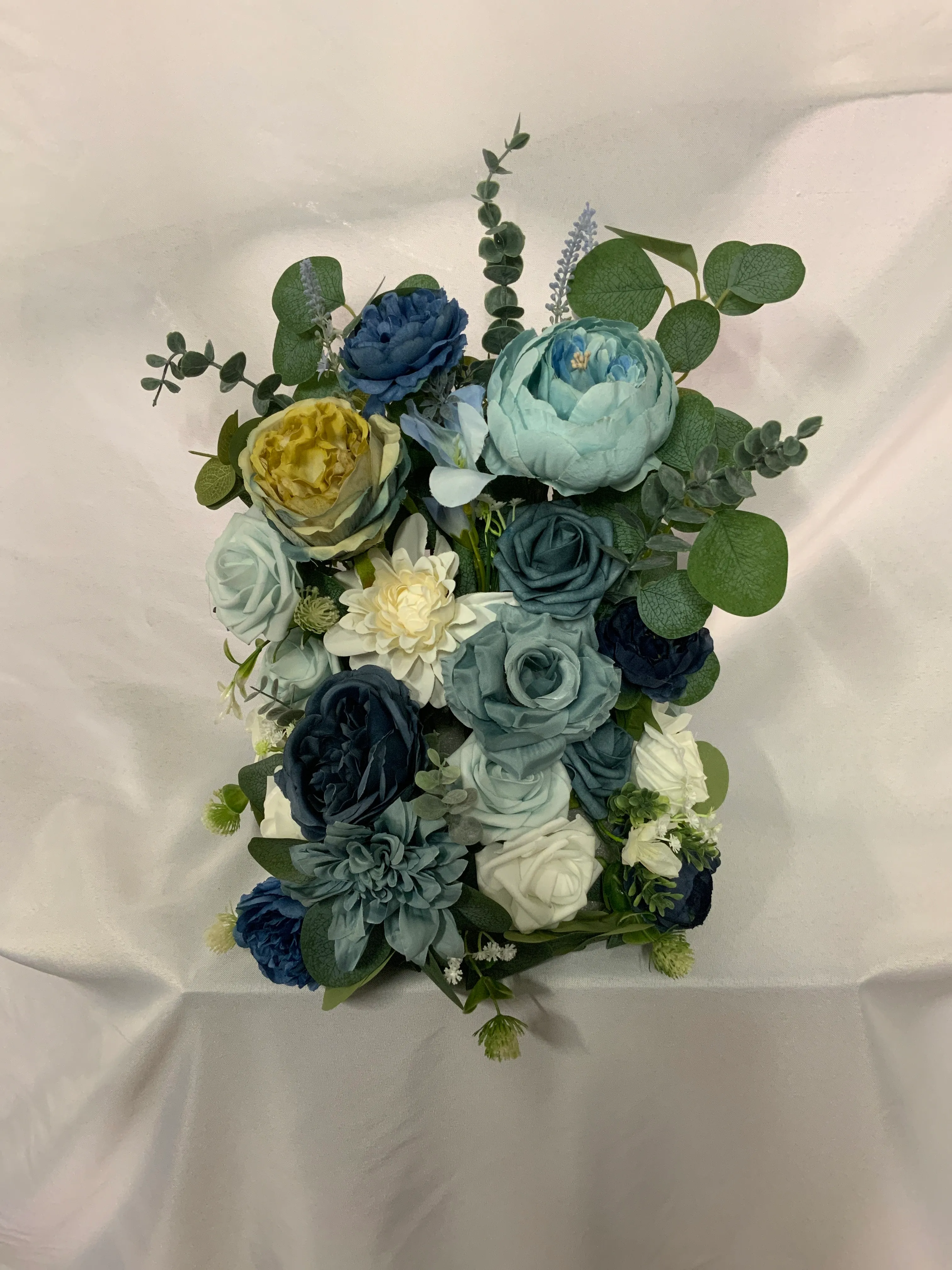 Blue Free Standing Floral Arrangement Set