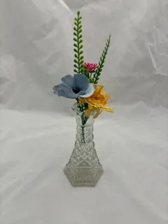 Cottage Premade Mini Vase 2
