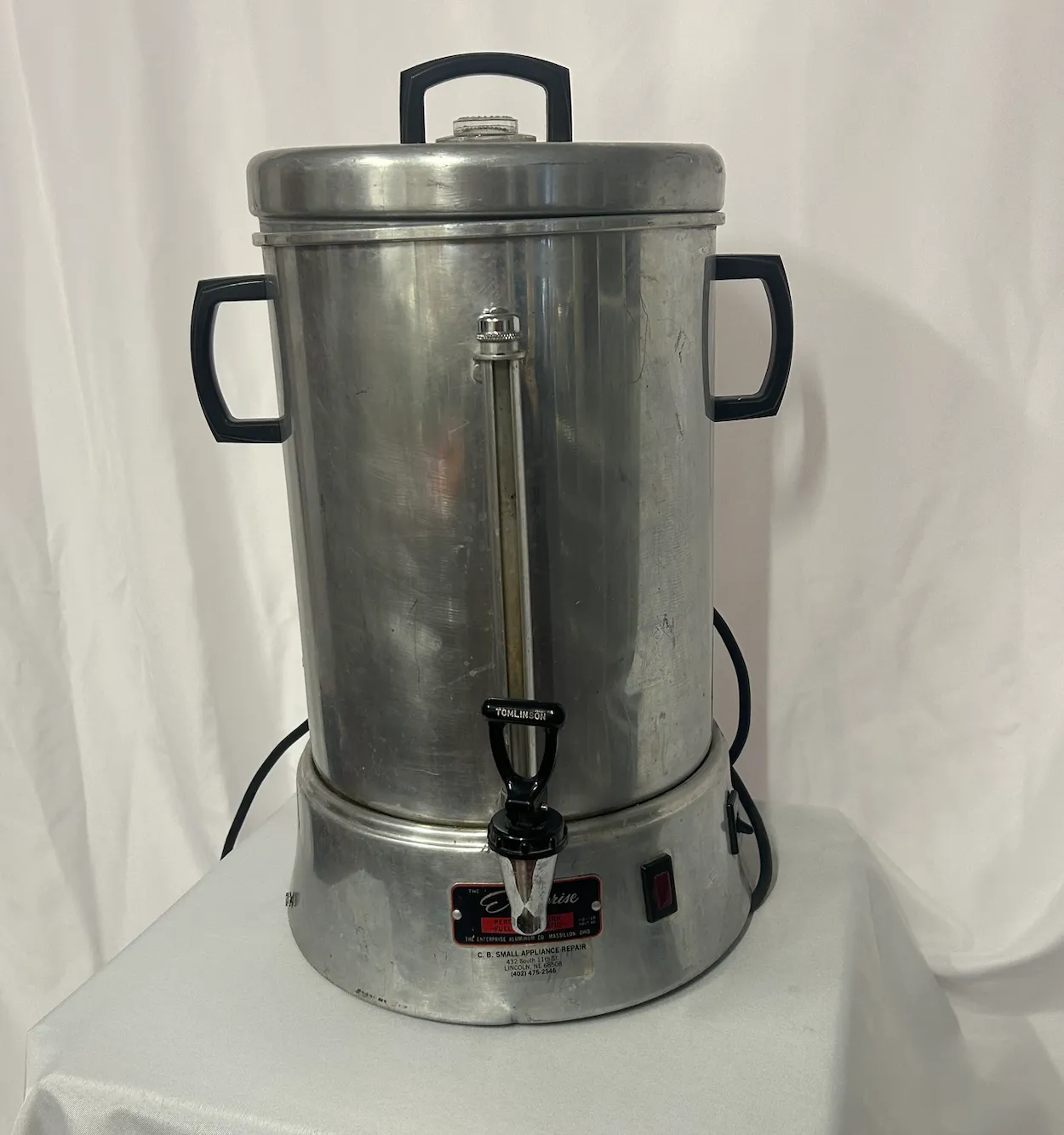 Coffee Urn (84 Cups)