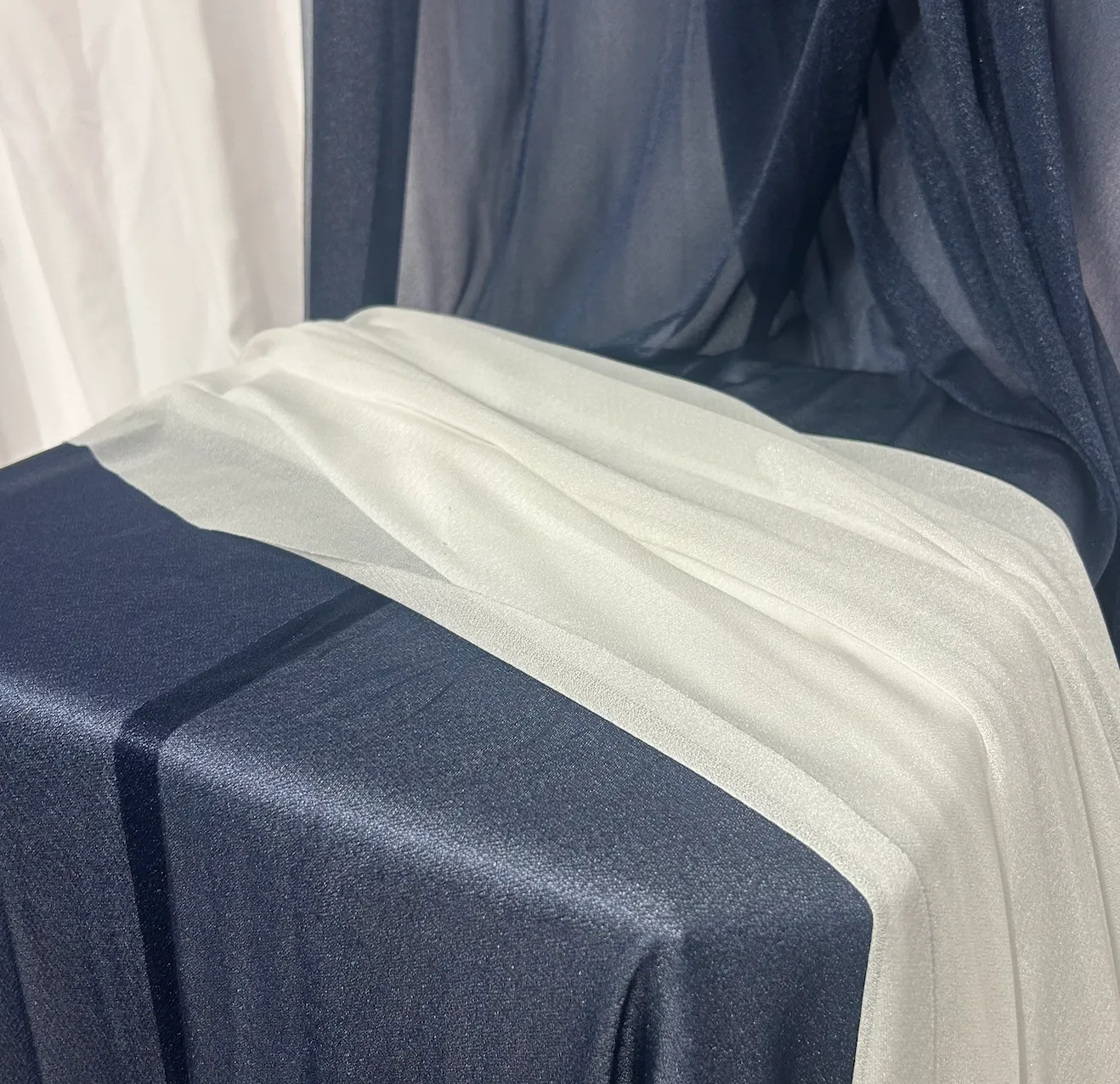 Ivory 13ft Chiffon Table Runner