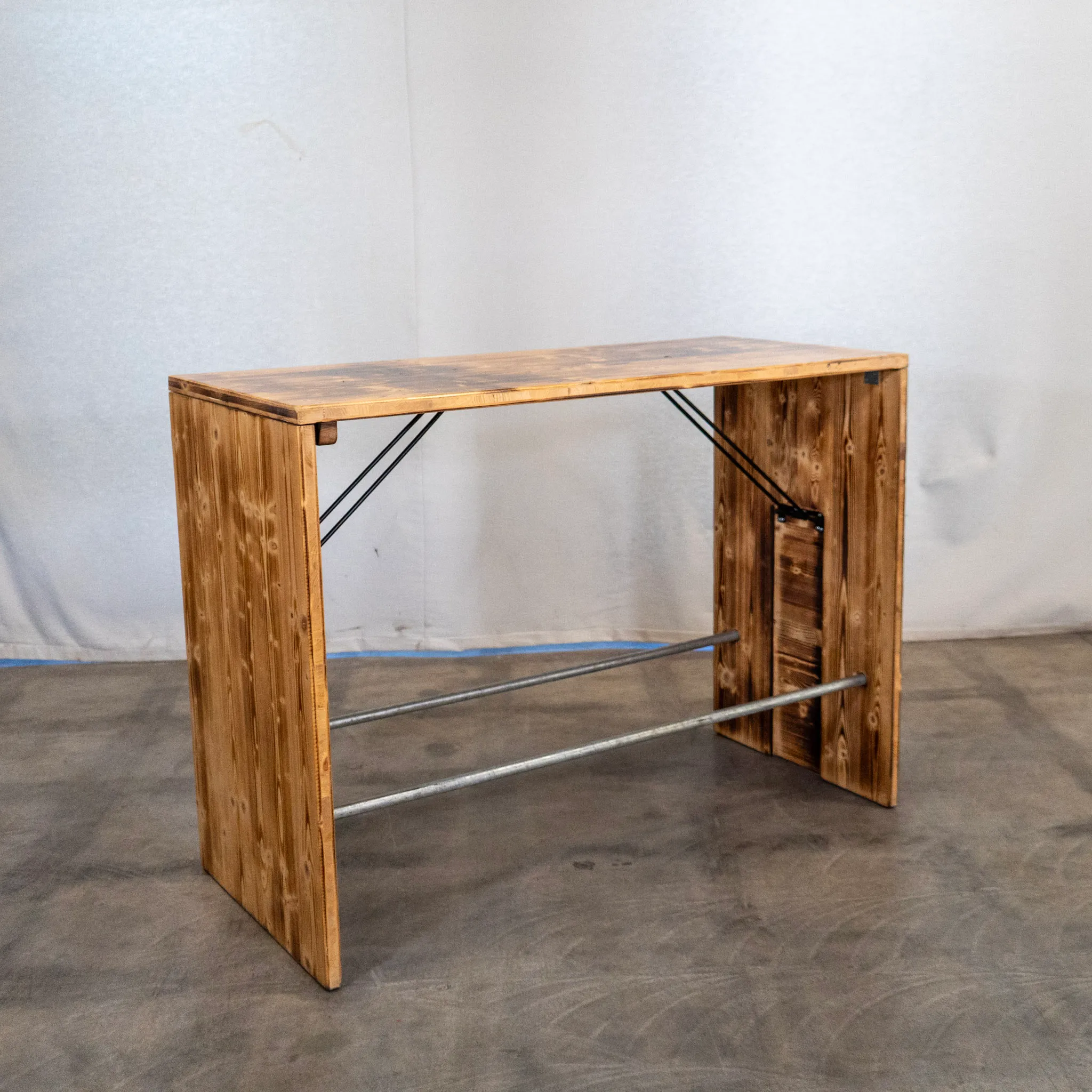 Brückentisch Holz geflammt