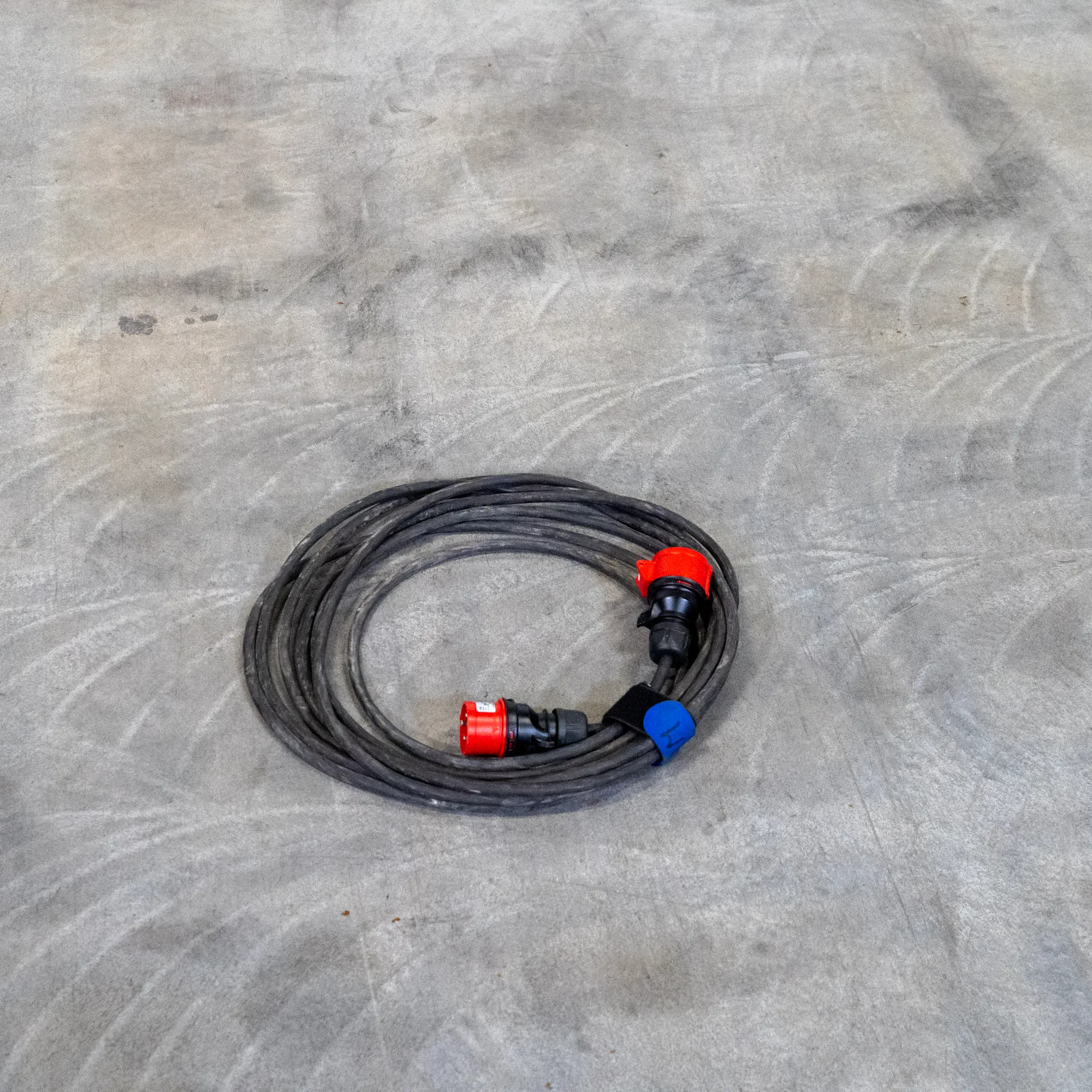 Verlängerungsleitung CEE 16A 400V 5 Meter