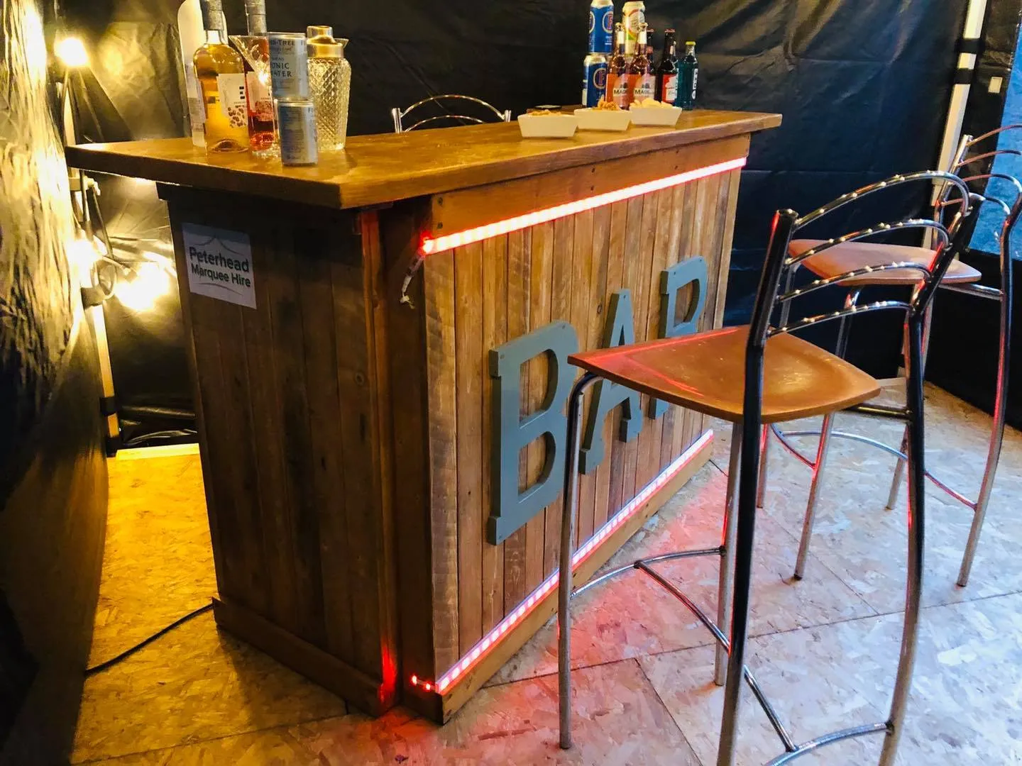 Small Bar Wooden Rustic 1.4m