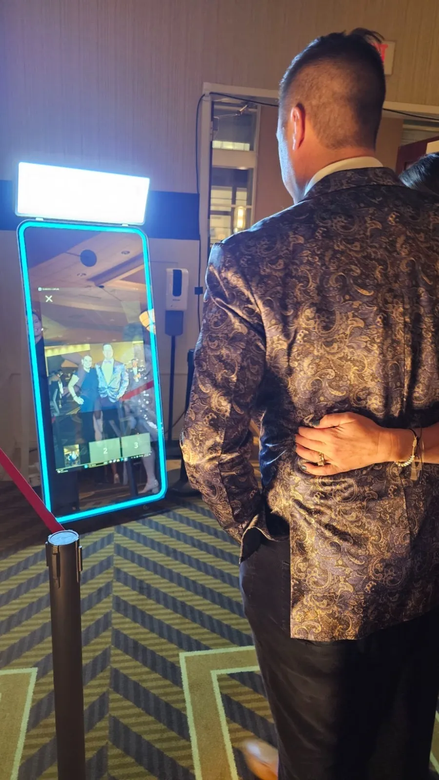 Magic Mirror Photobooth