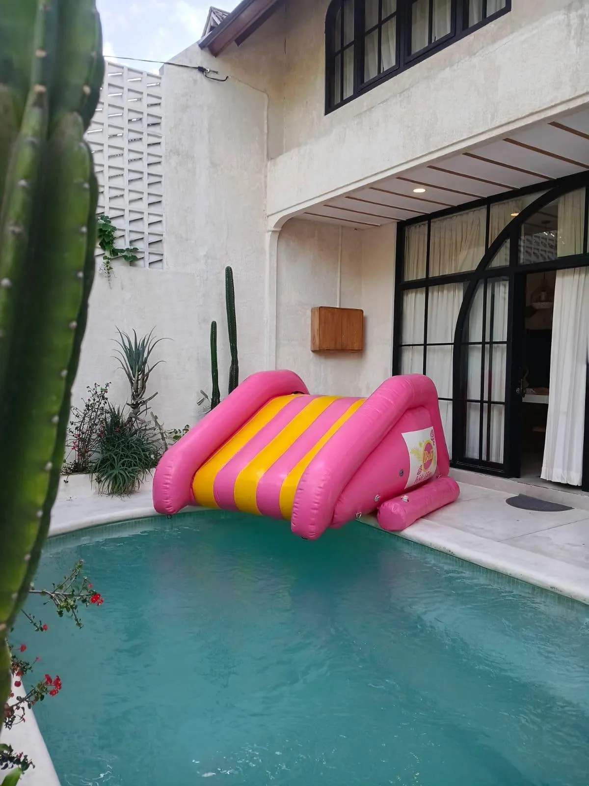 BKH Large Waterslide