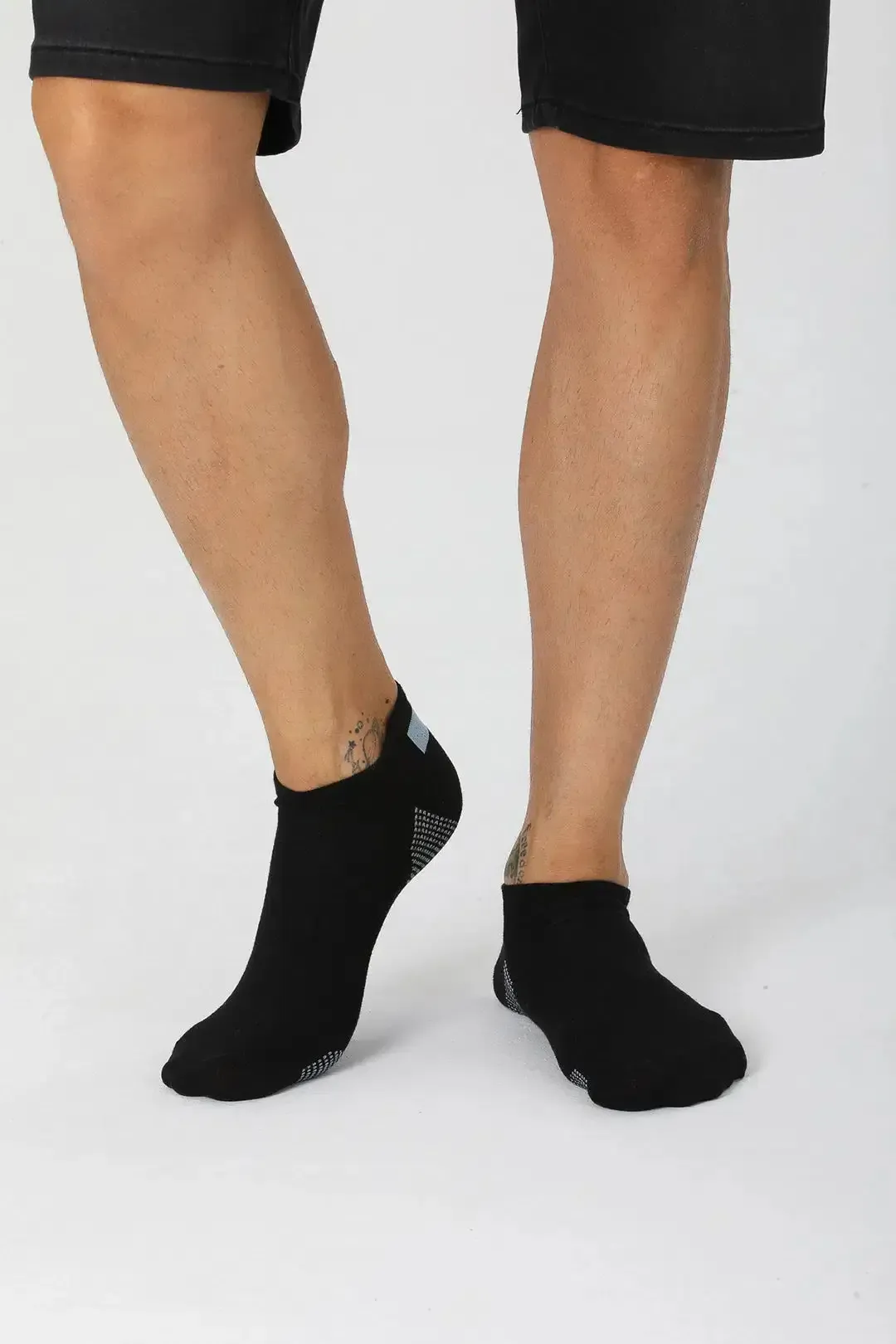 Black Low-Cut Socks