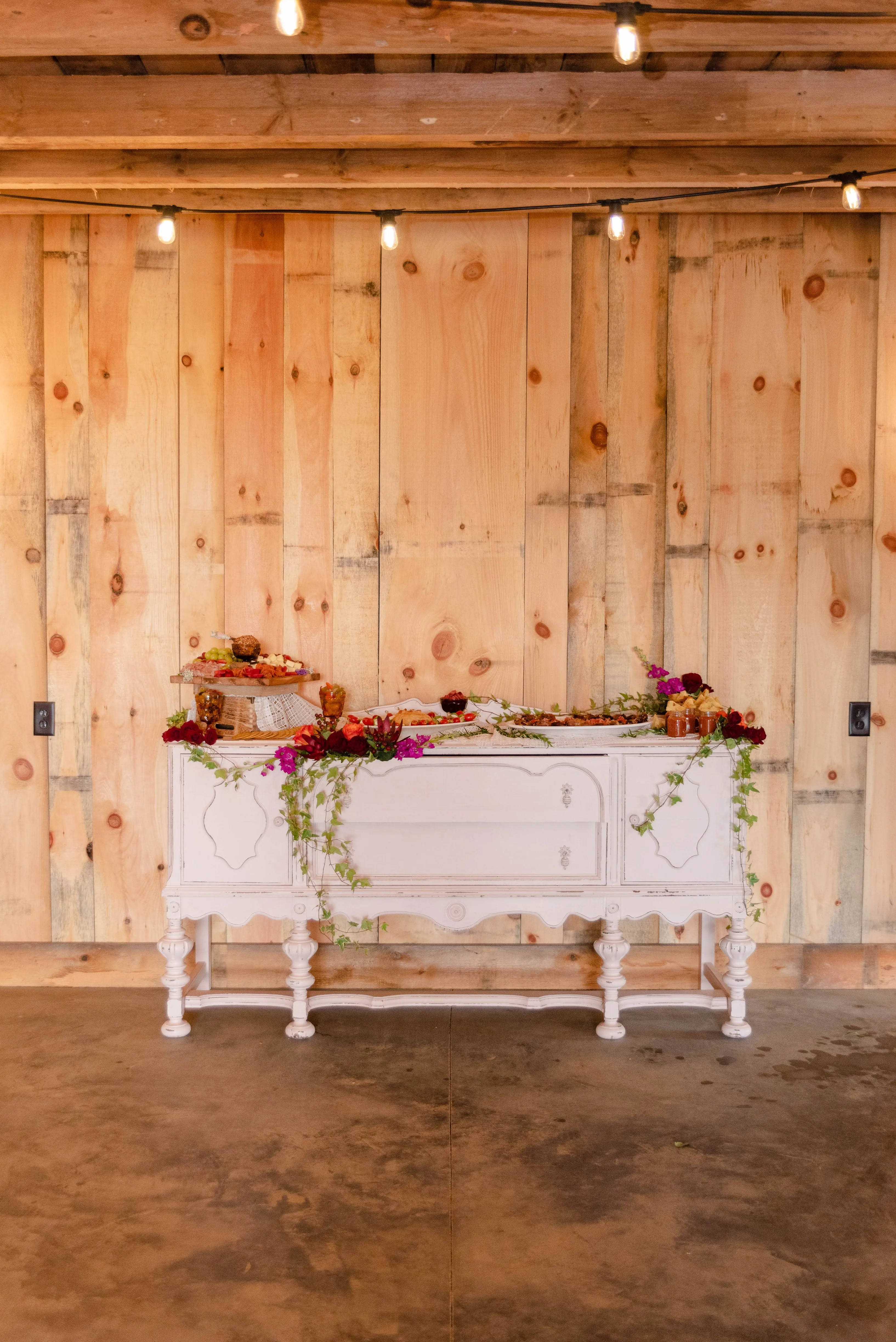 Emma Buffet and Server Collection