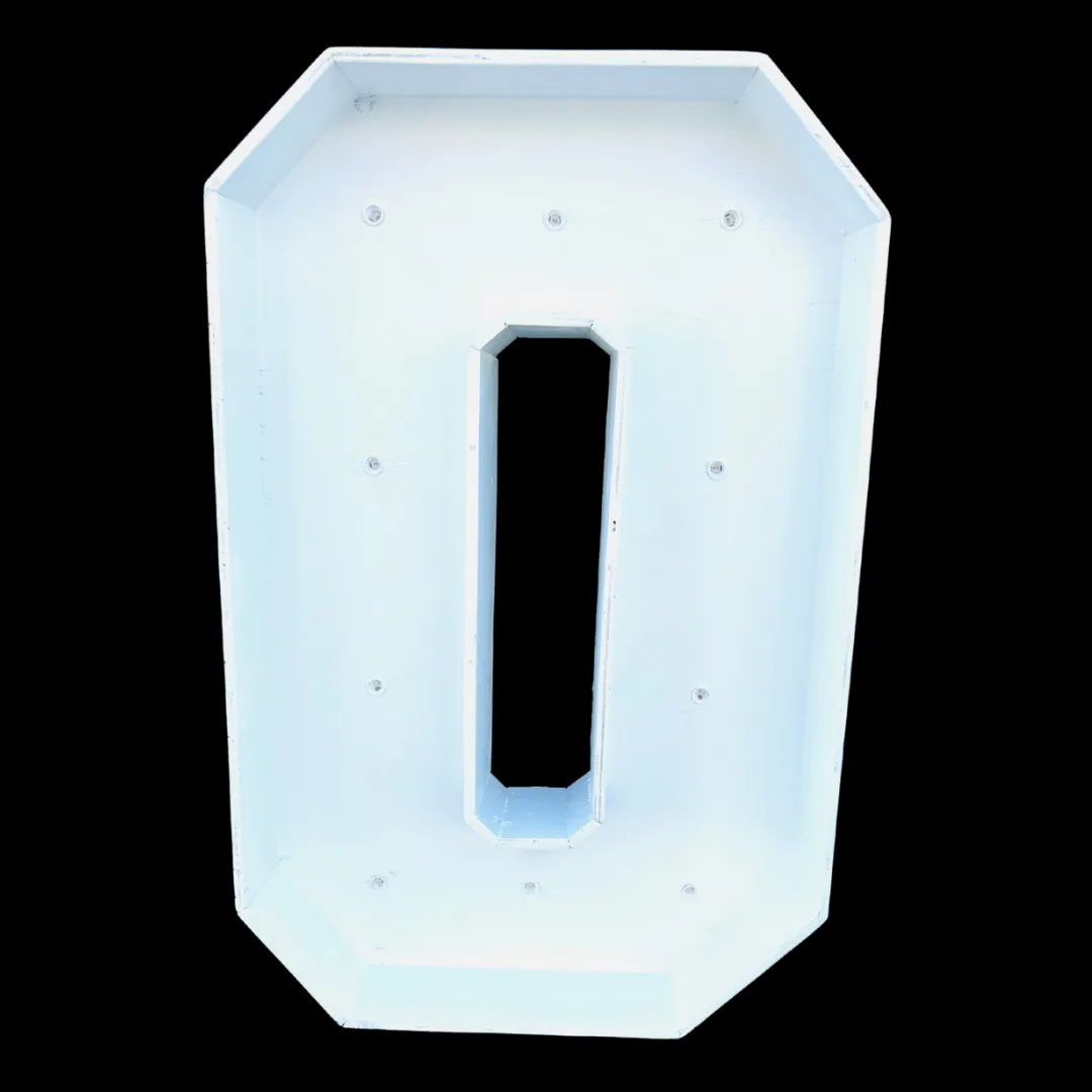 3ft Wood Marquee Letter - O
