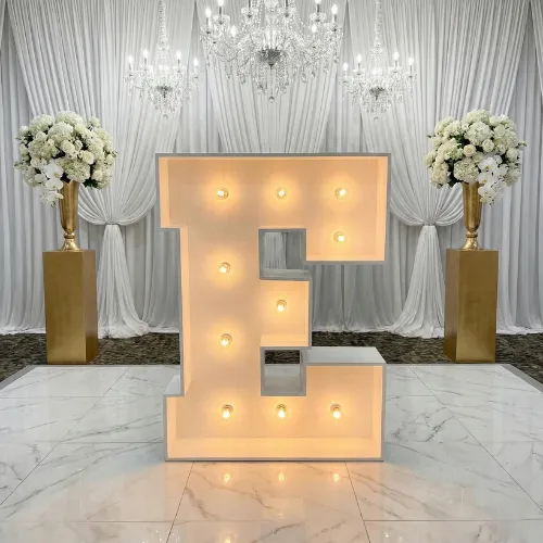 3ft Wood Marquee Letter - E