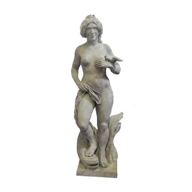 Caroline SL Statue