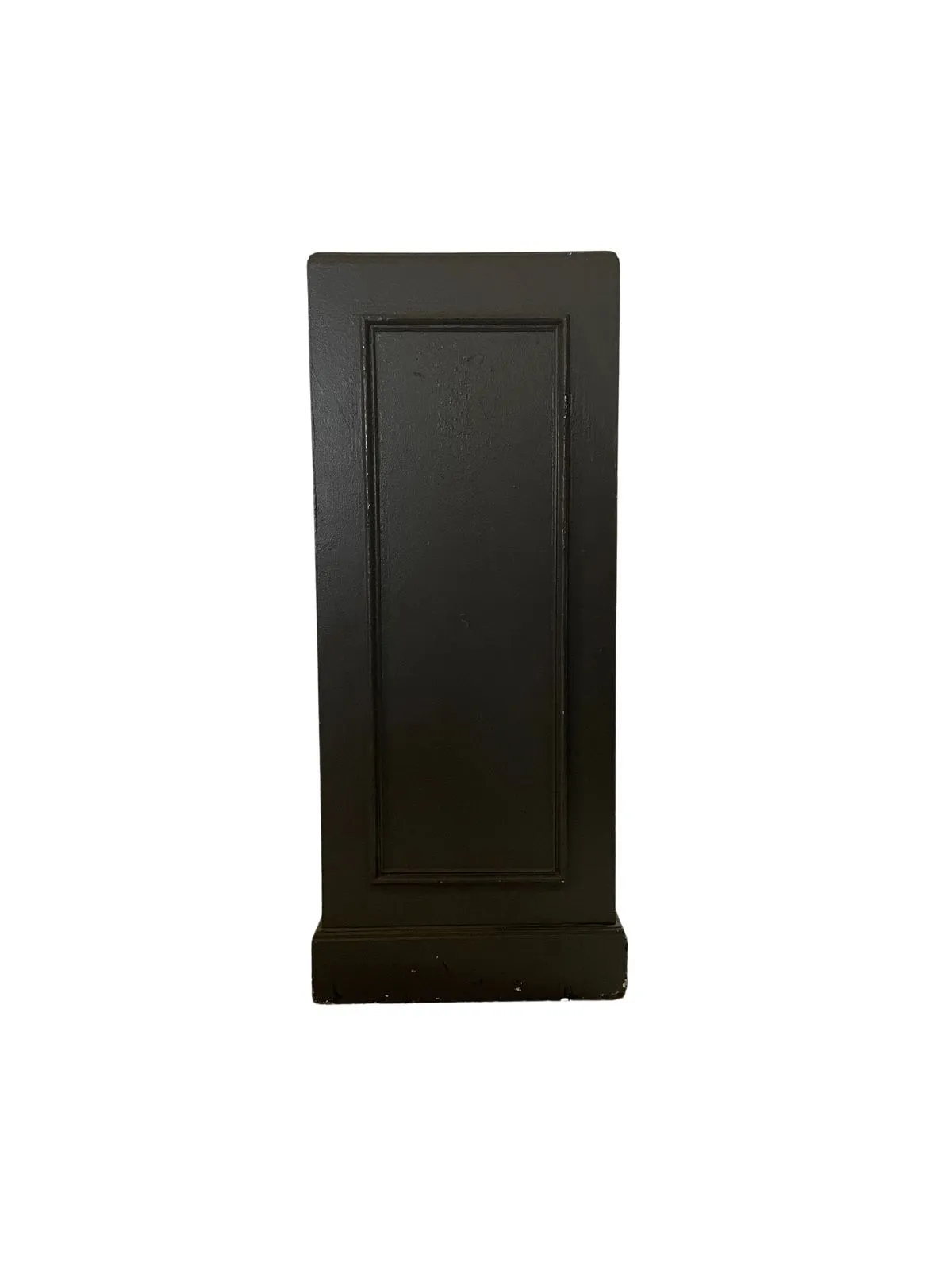 English Pedestal