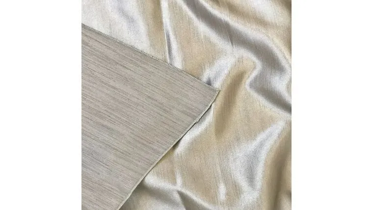 Dupioni Apple Red - 90"x156"